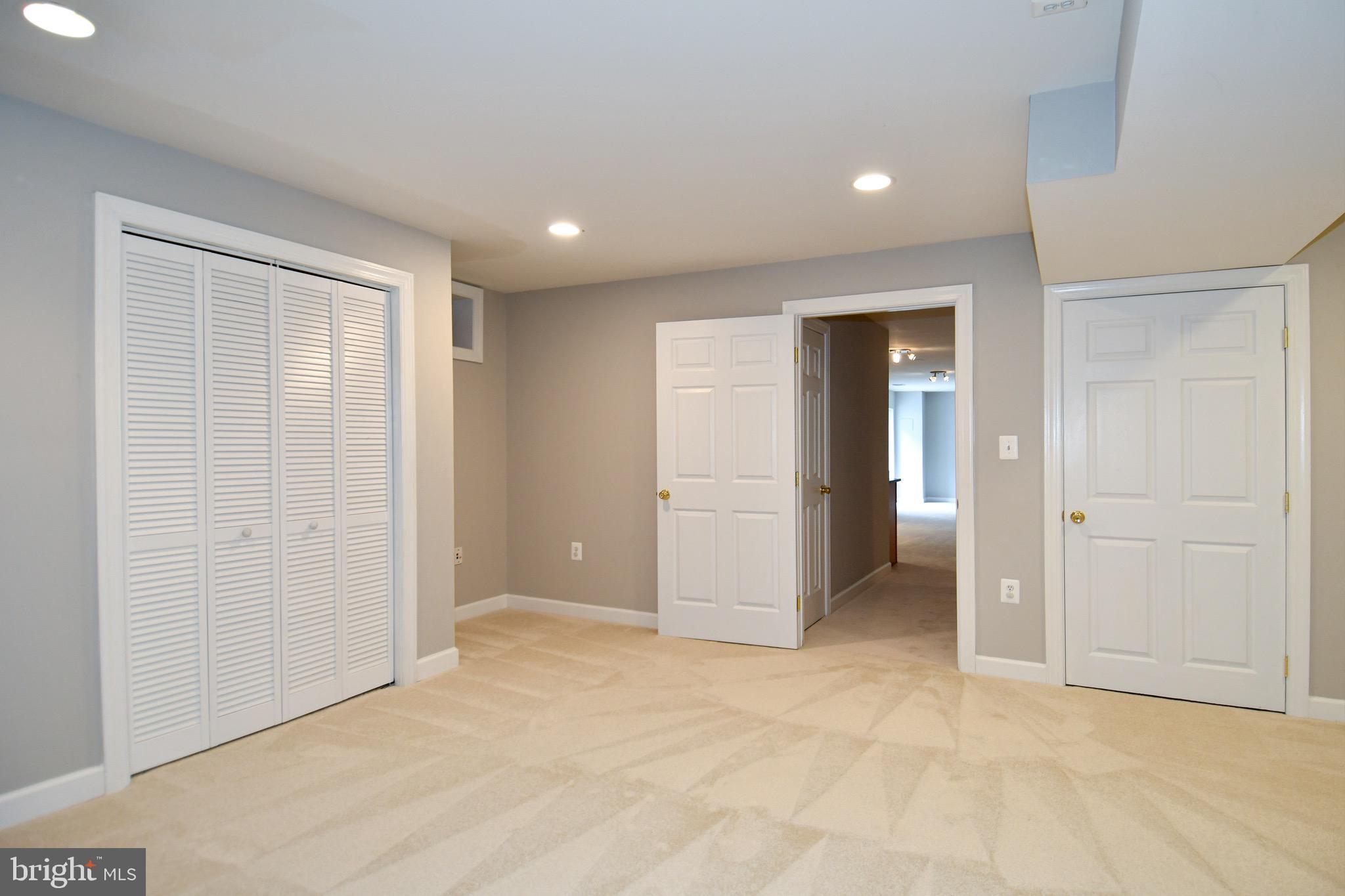 CEDAR RIDGE - Residential