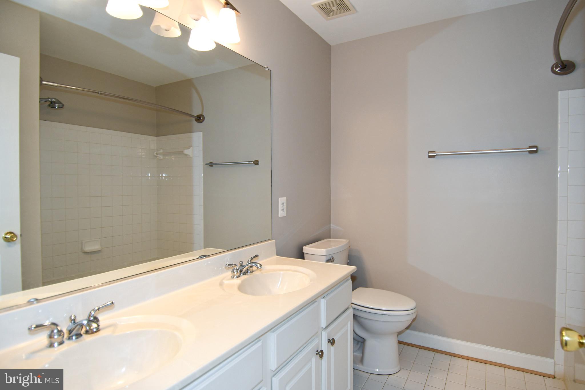 CEDAR RIDGE - Residential