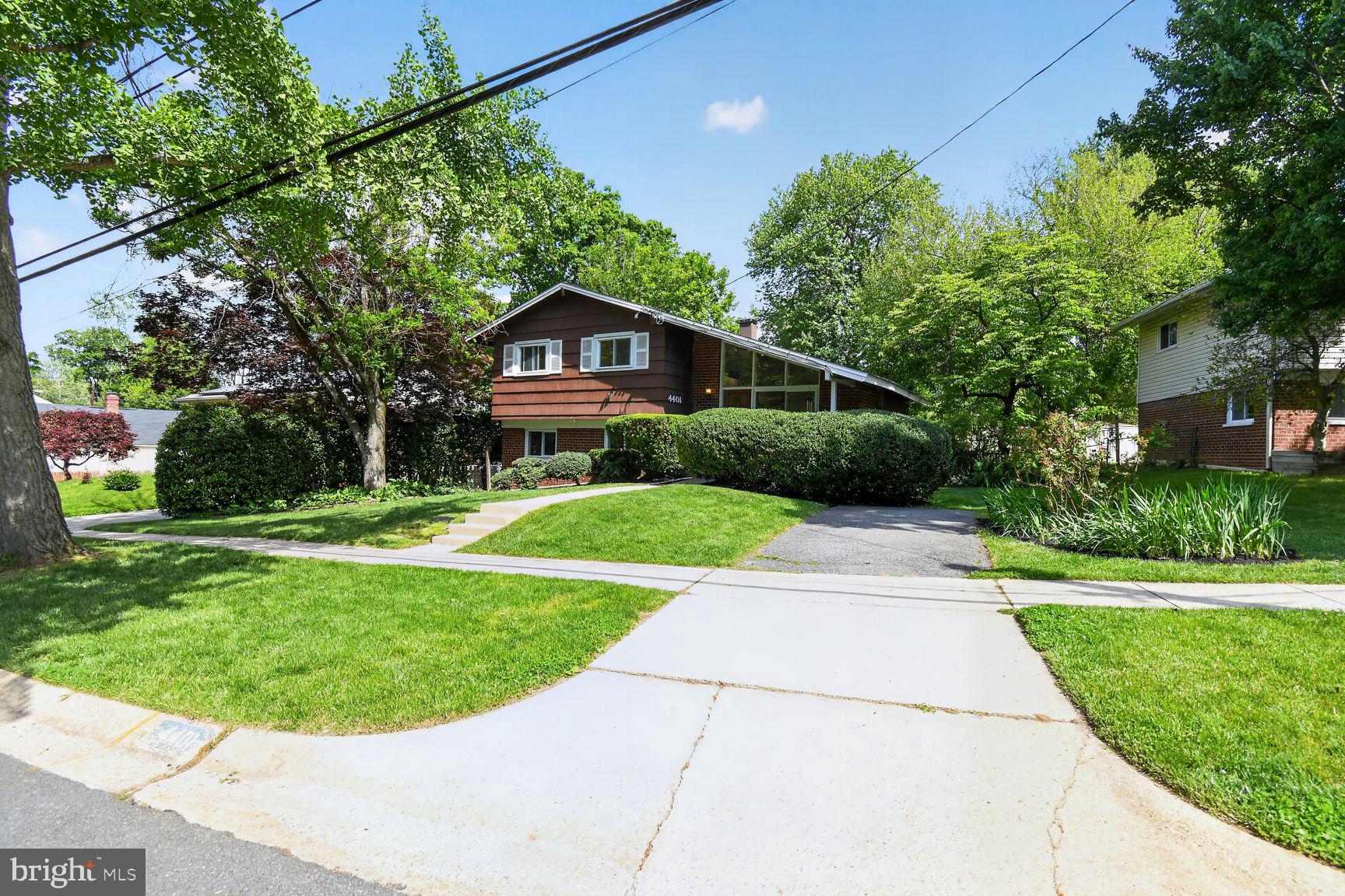 GARRETT FOREST - Residential