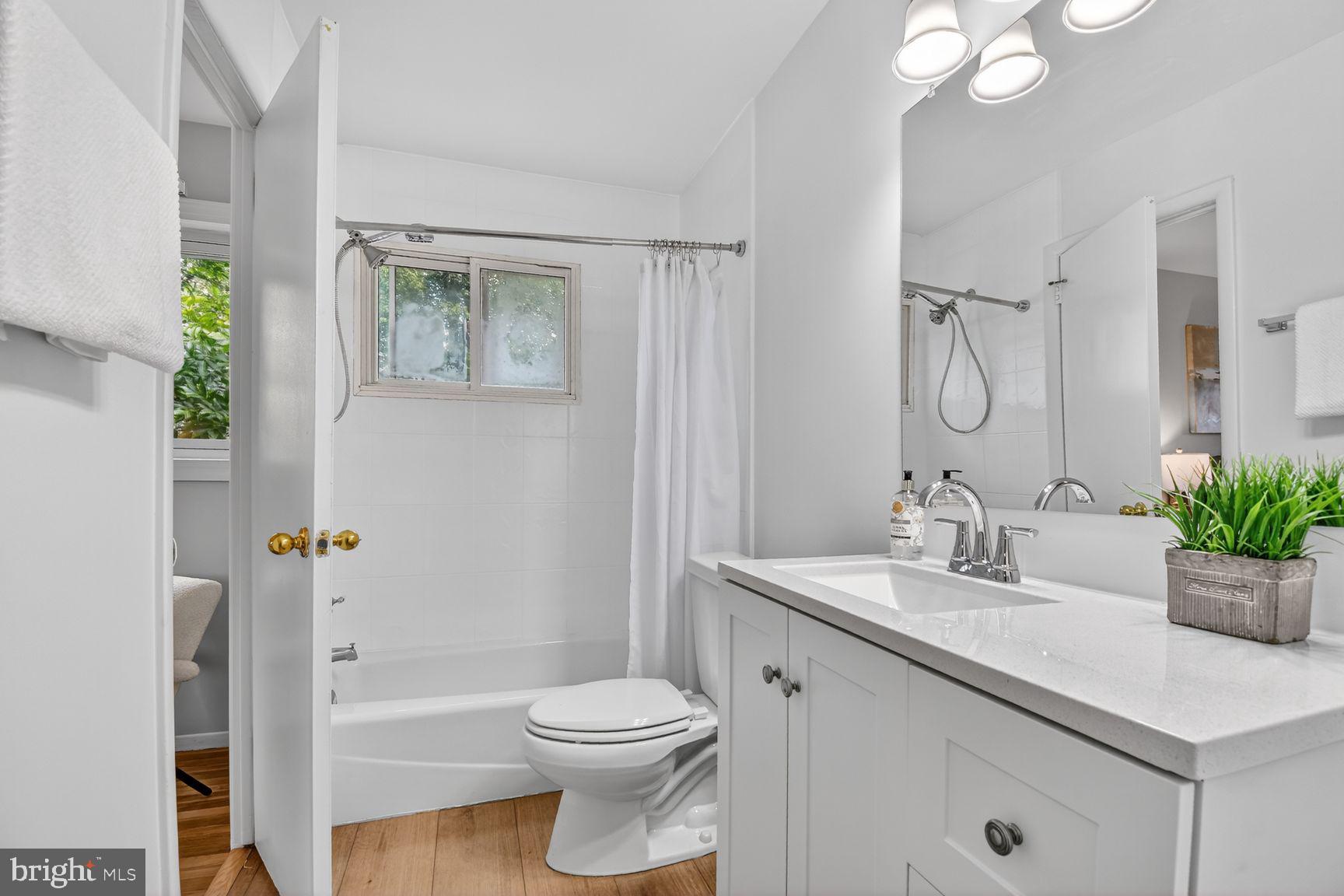 GARRETT FOREST - Residential