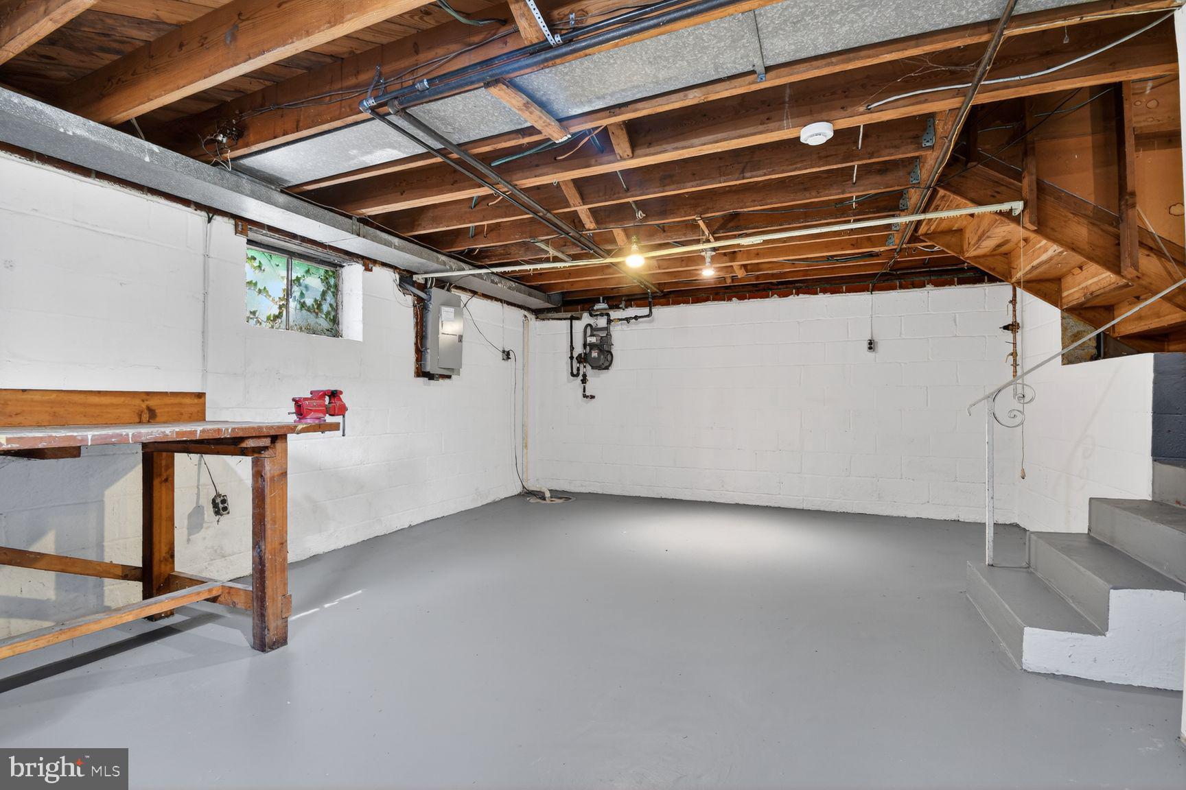 GARRETT FOREST - Residential