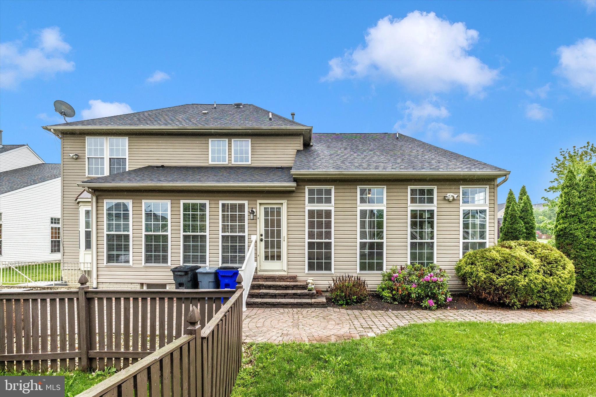 BROOKFIELD - Residential