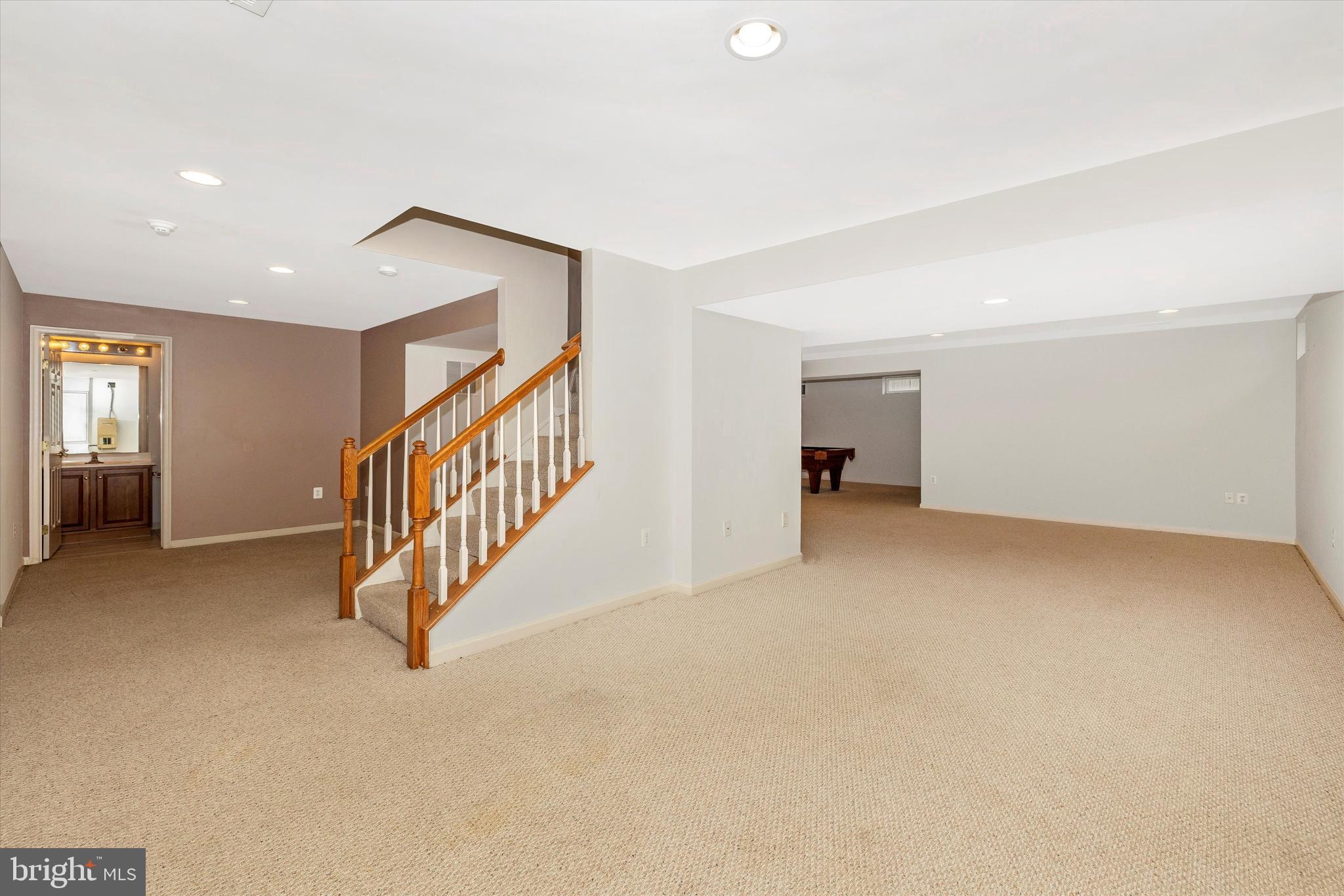 BROOKFIELD - Residential