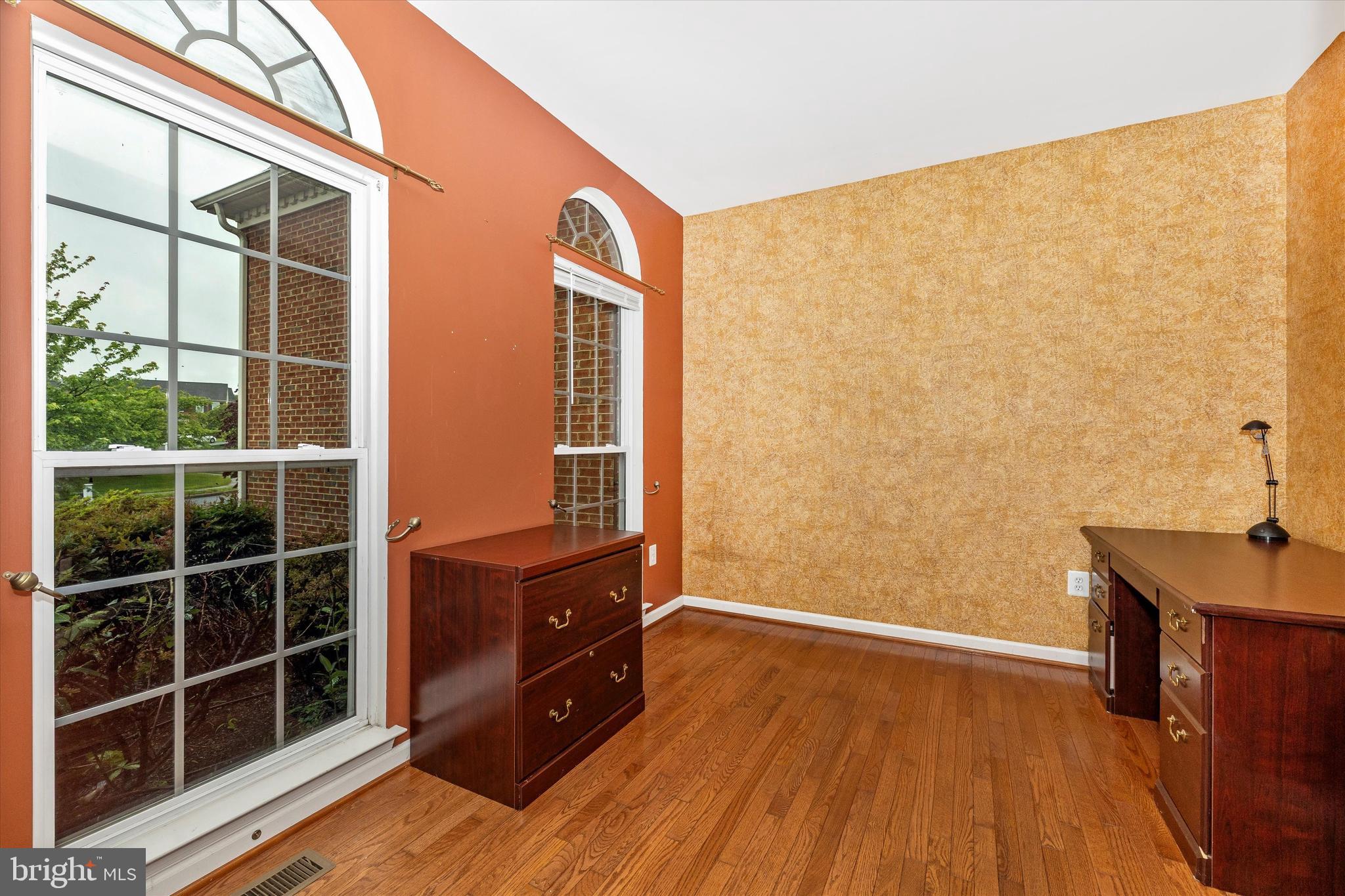 BROOKFIELD - Residential