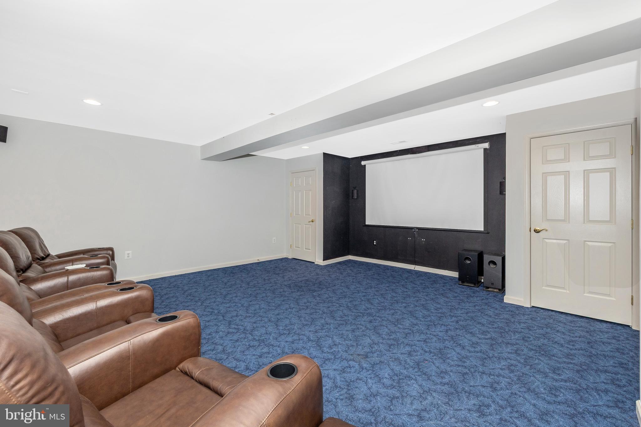 BROOKFIELD - Residential