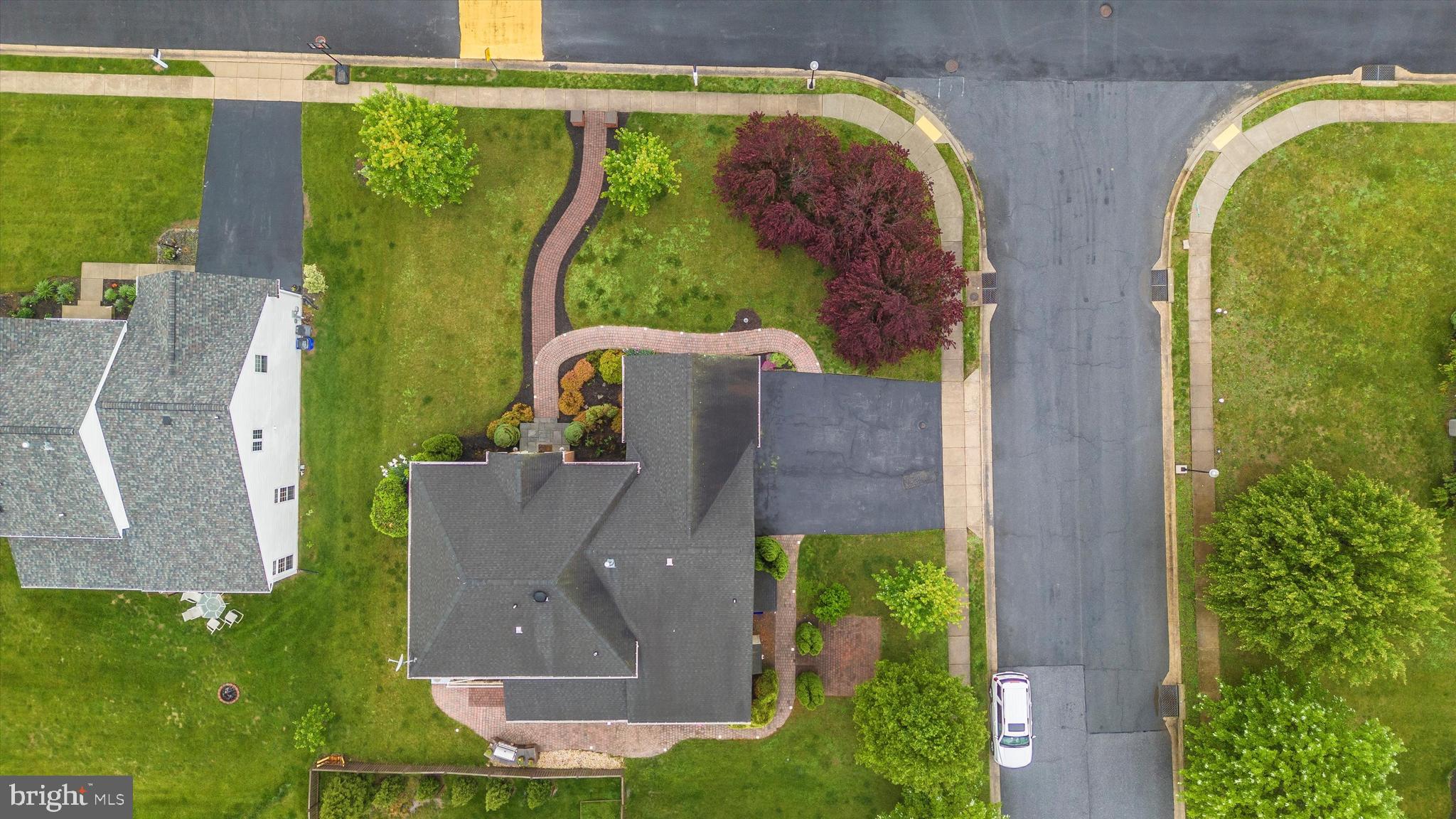 BROOKFIELD - Residential