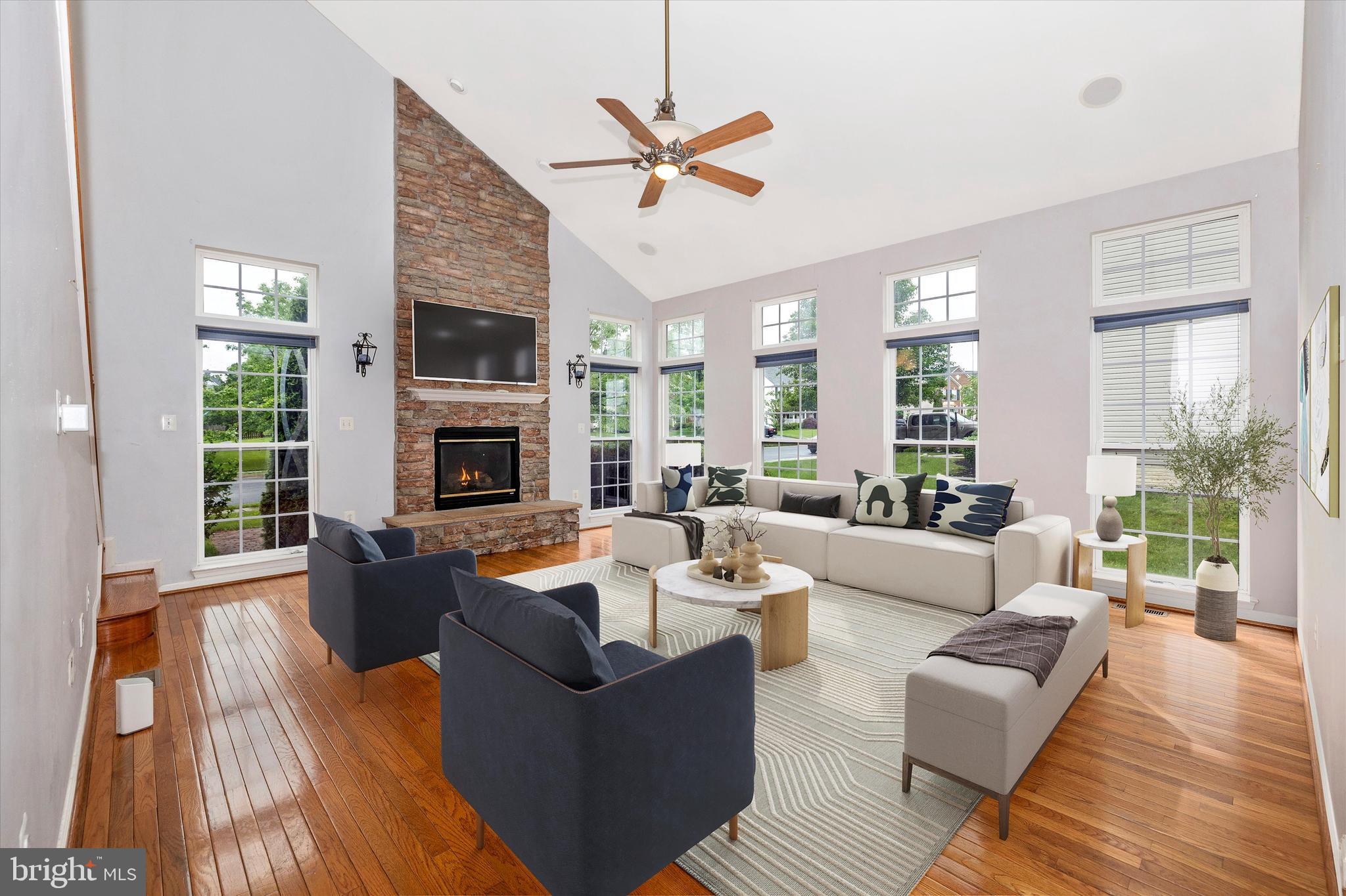 BROOKFIELD - Residential