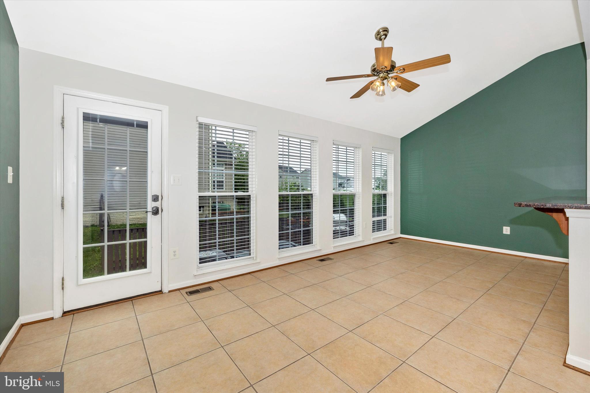 BROOKFIELD - Residential