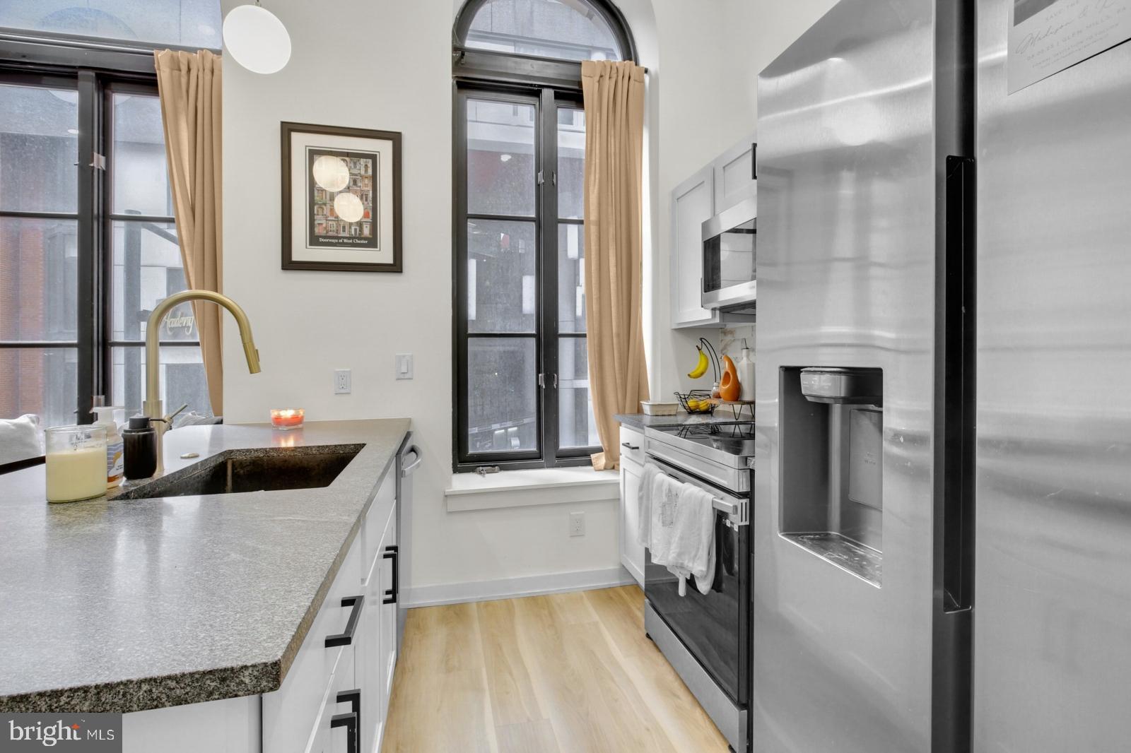 CENTER CITY - Residential Lease