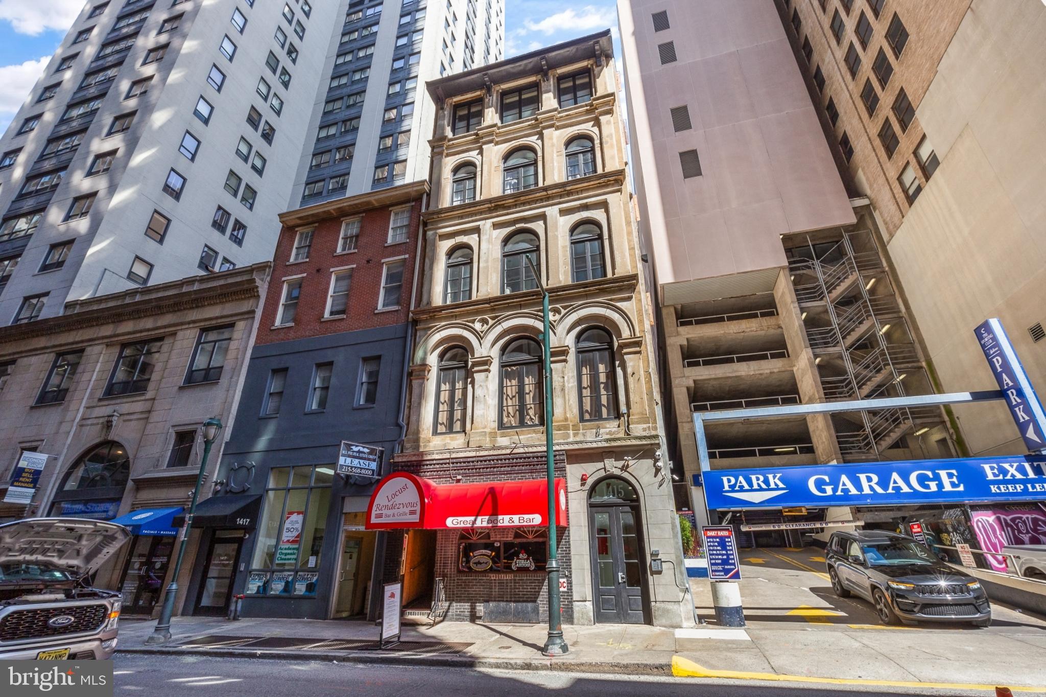 CENTER CITY - Residential Lease