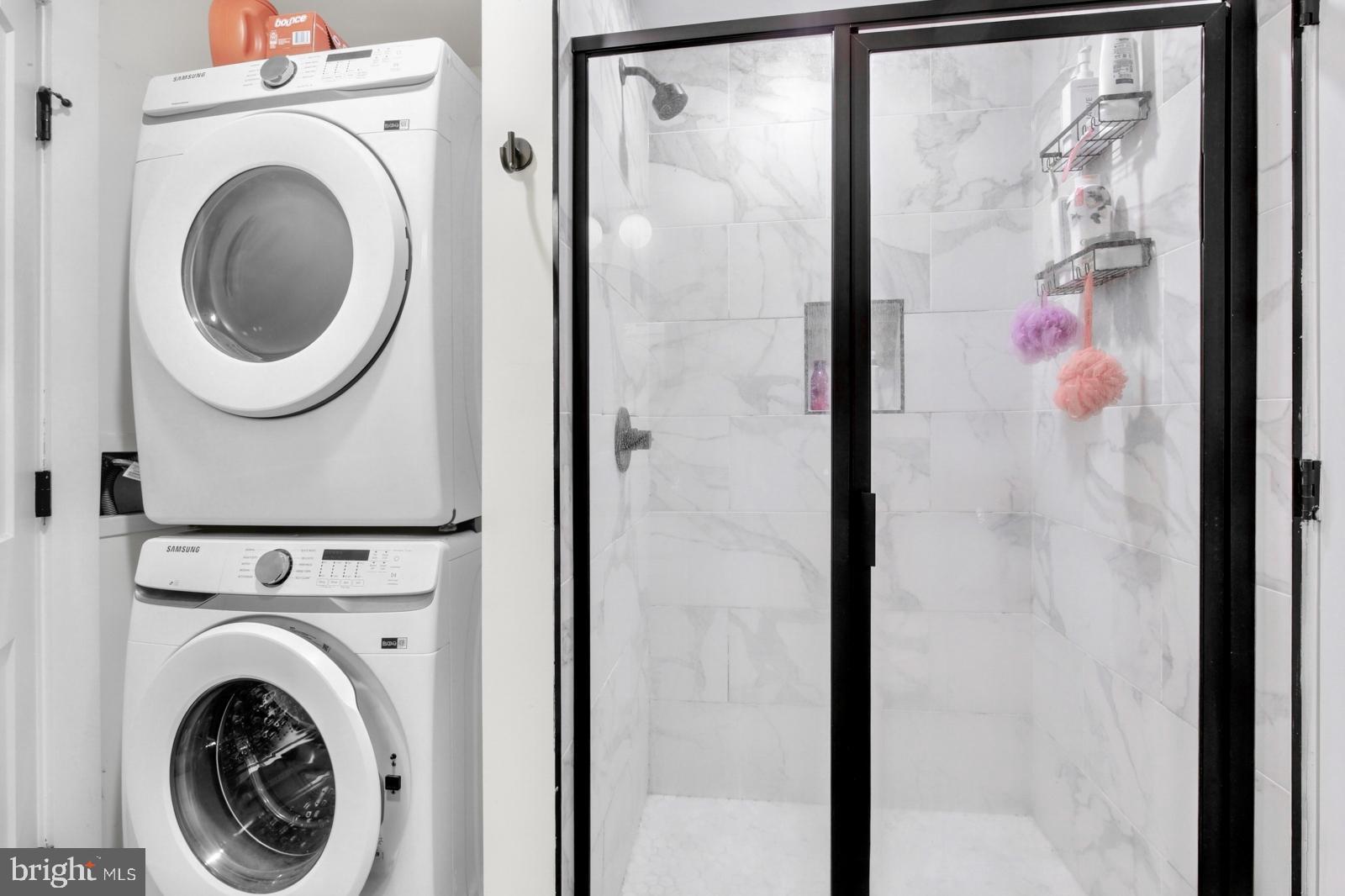 CENTER CITY - Residential Lease