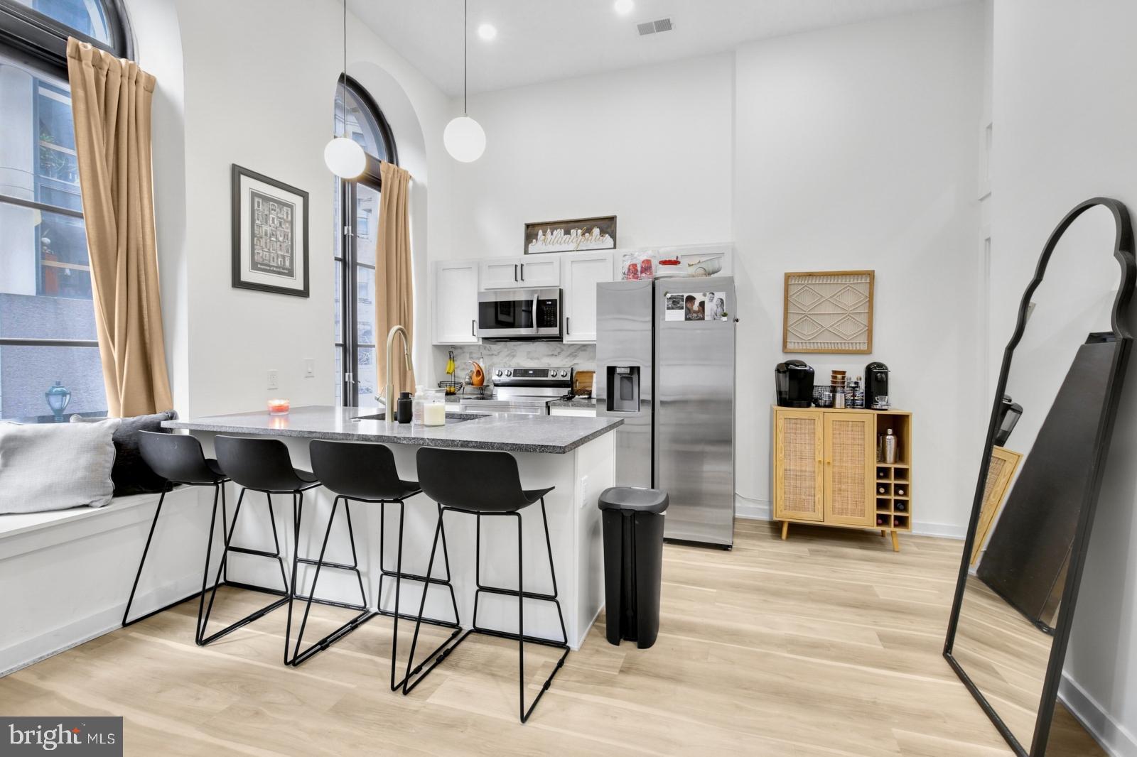 CENTER CITY - Residential Lease