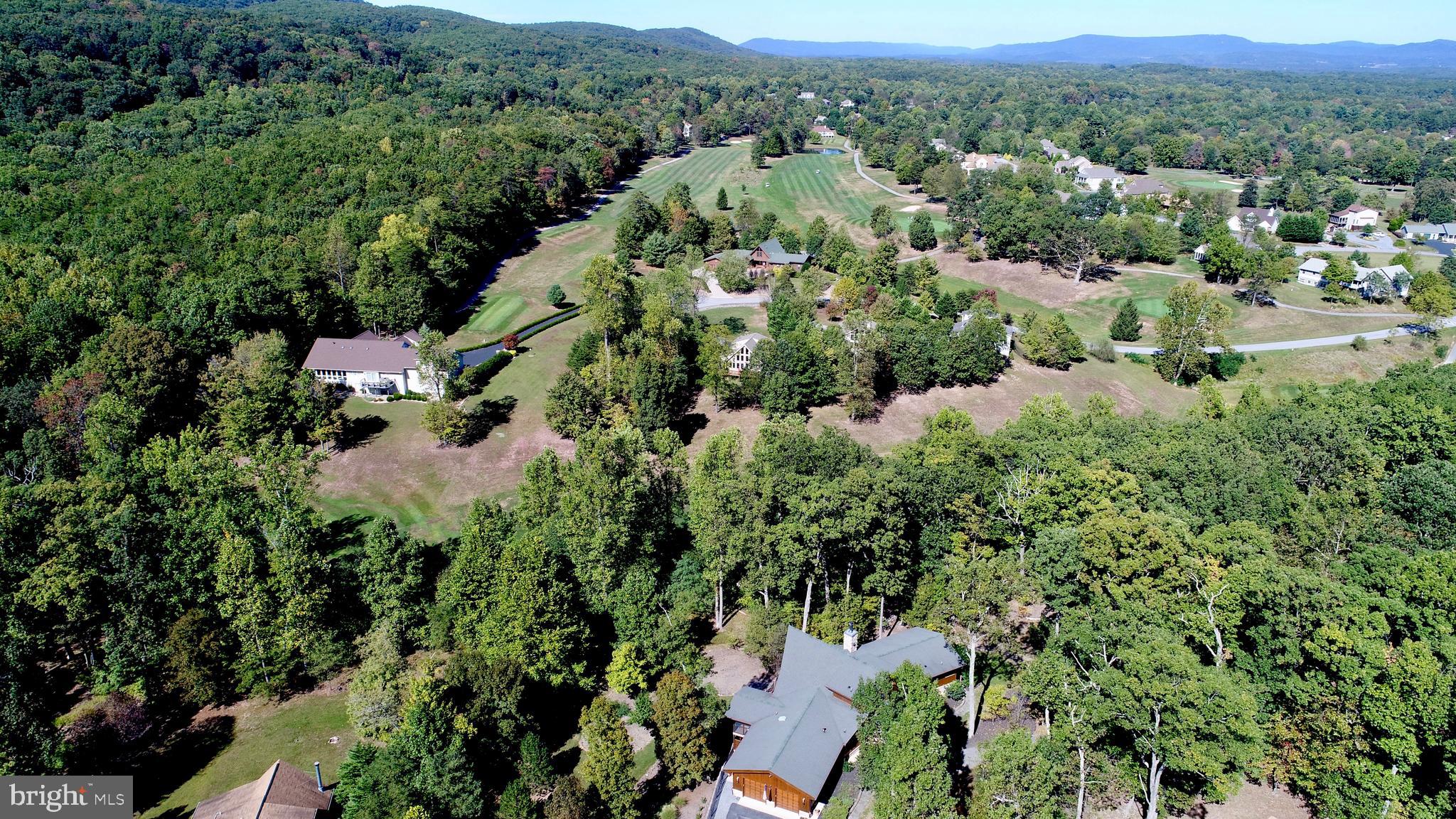 THE WOODS RESORT - Residential