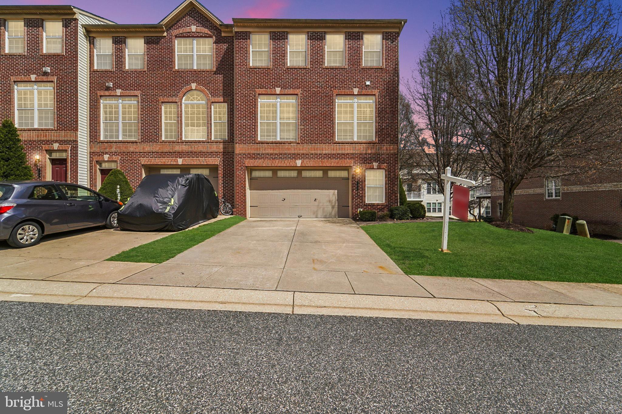 MONMOUTH MEADOWS - Residential