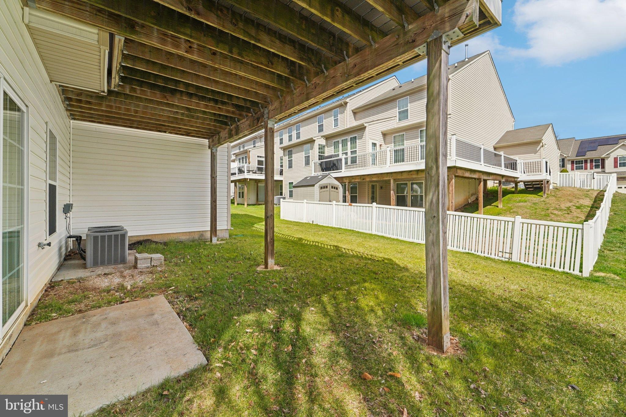 MONMOUTH MEADOWS - Residential