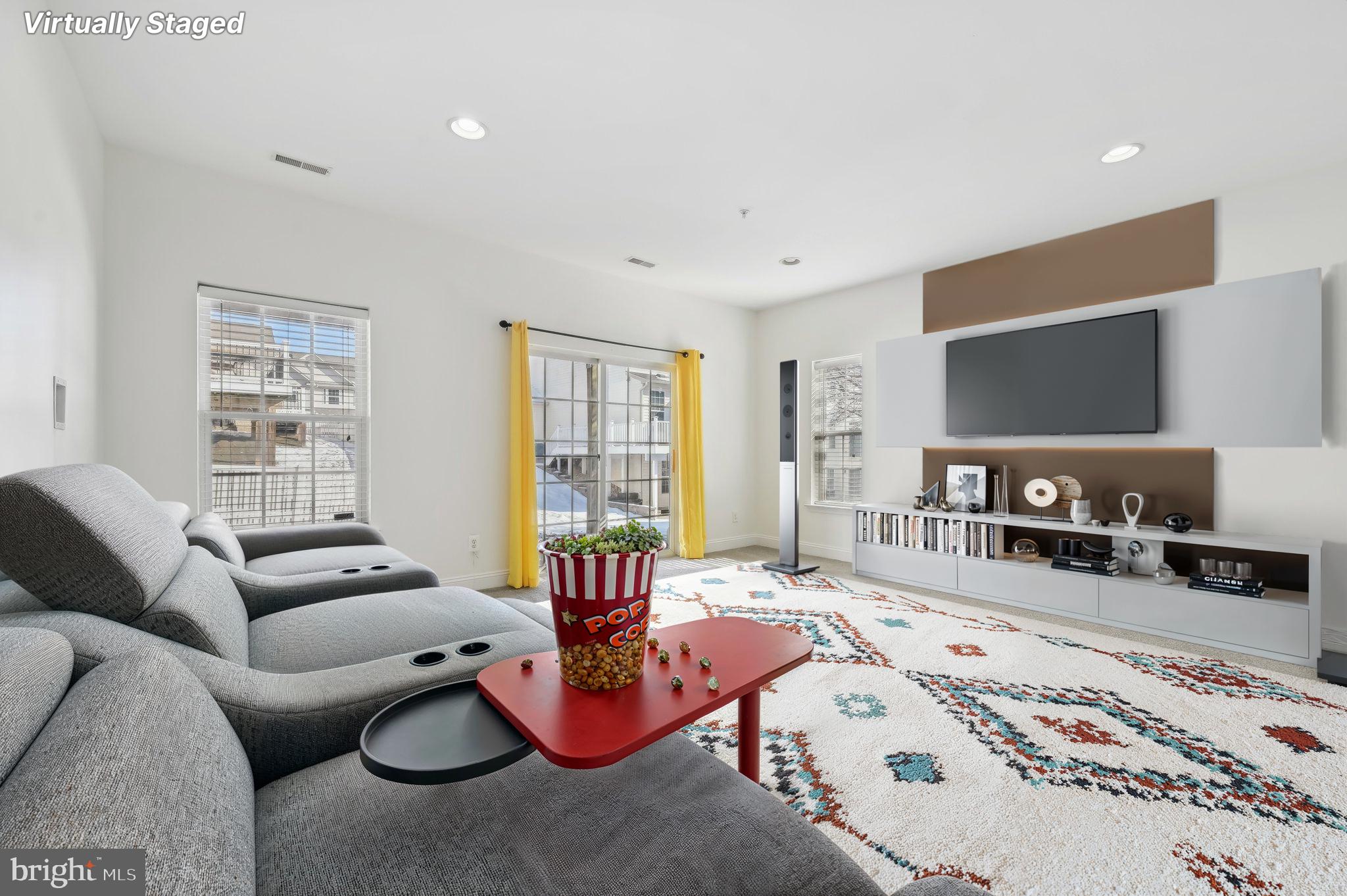 MONMOUTH MEADOWS - Residential