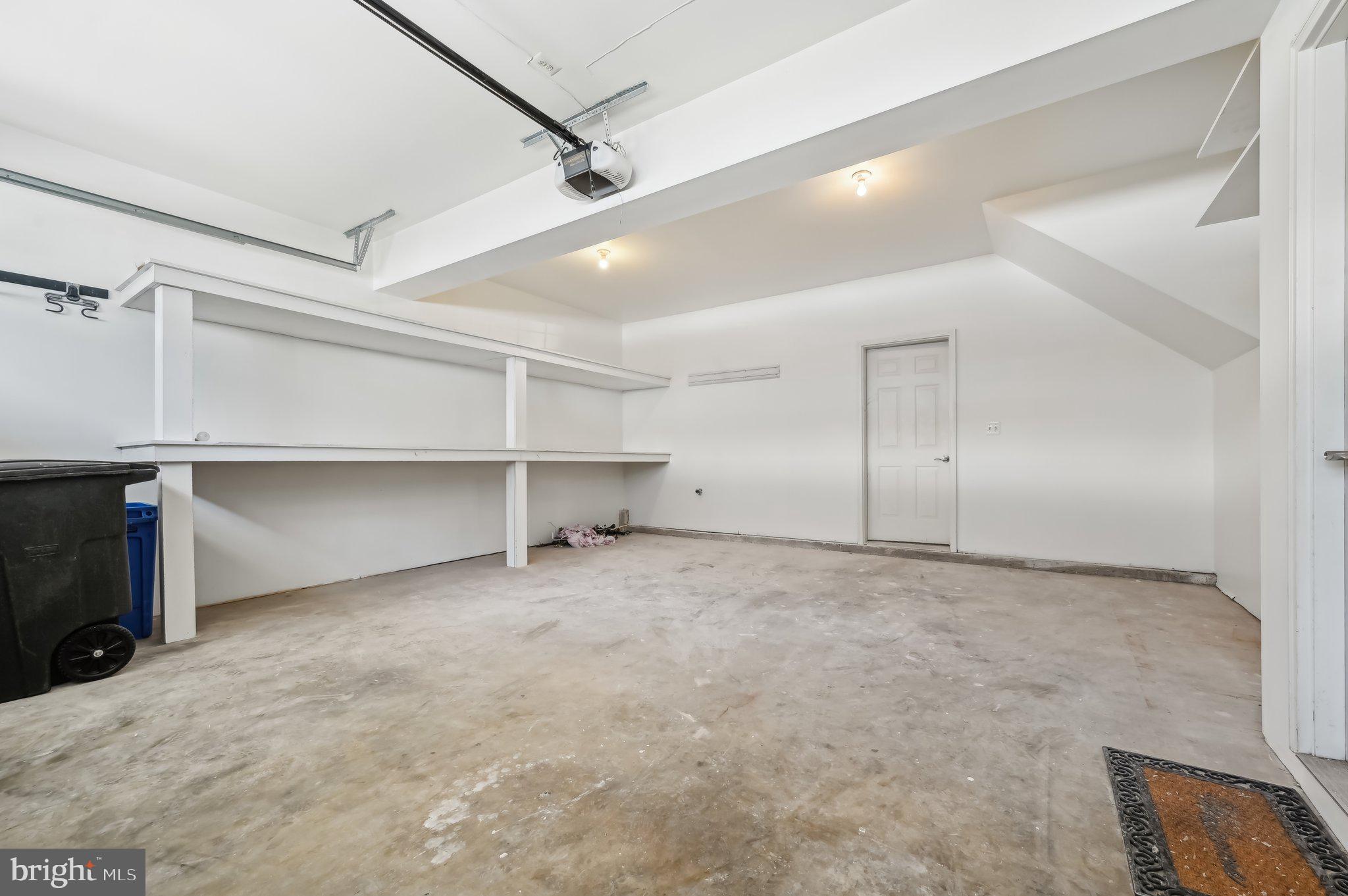 MONMOUTH MEADOWS - Residential