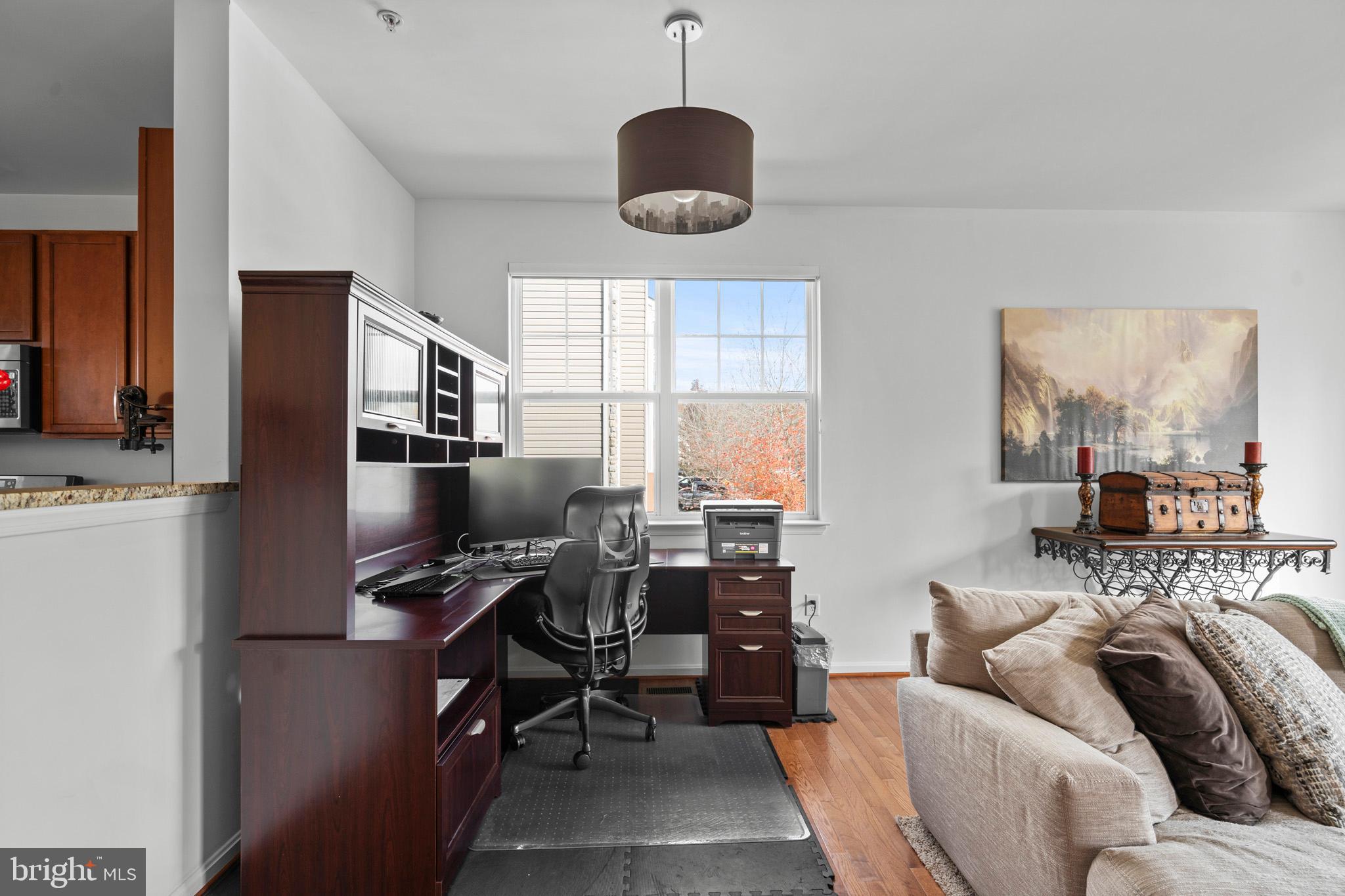 OAK TREE LANDING - Residential