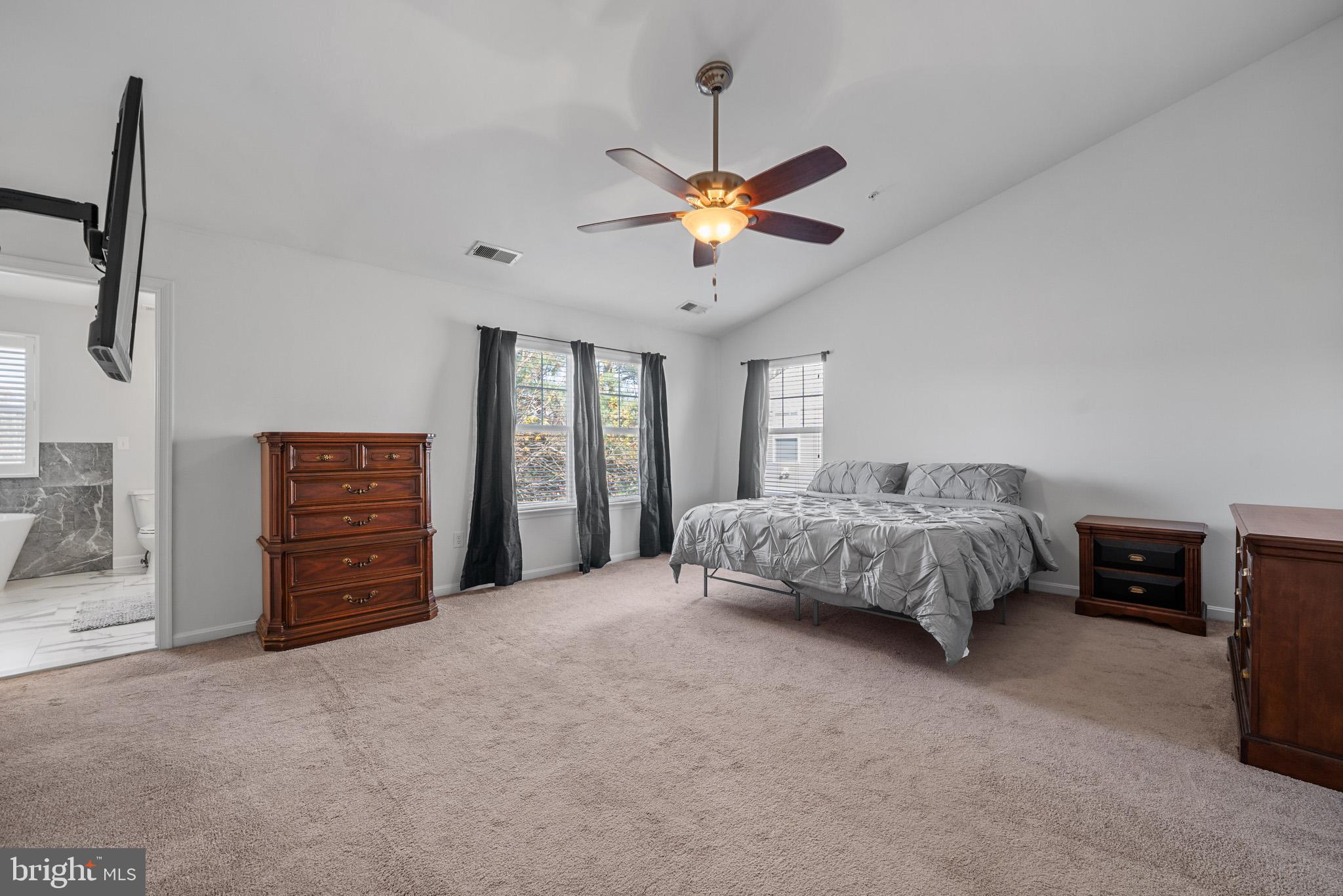 OAK TREE LANDING - Residential