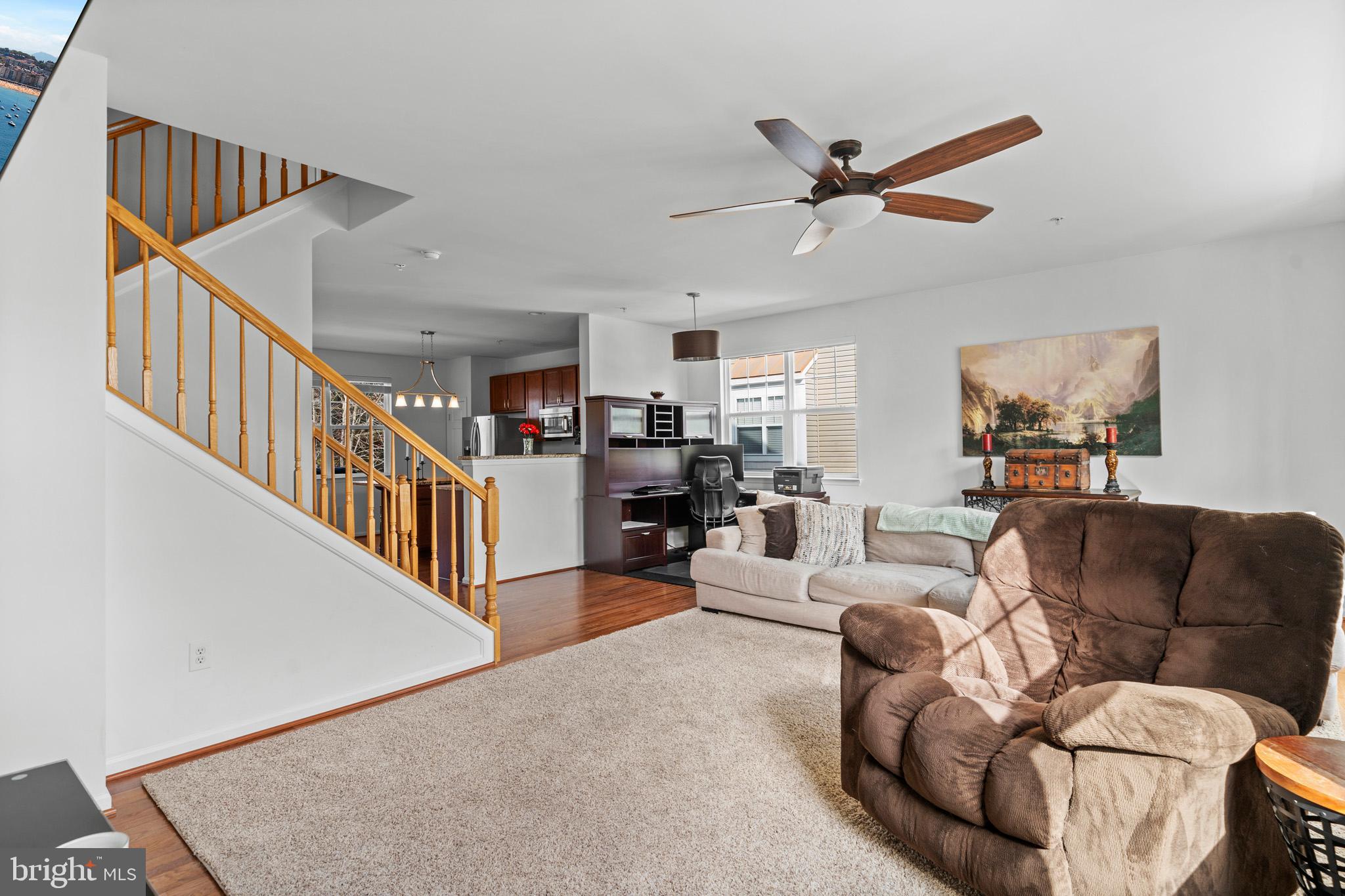 OAK TREE LANDING - Residential