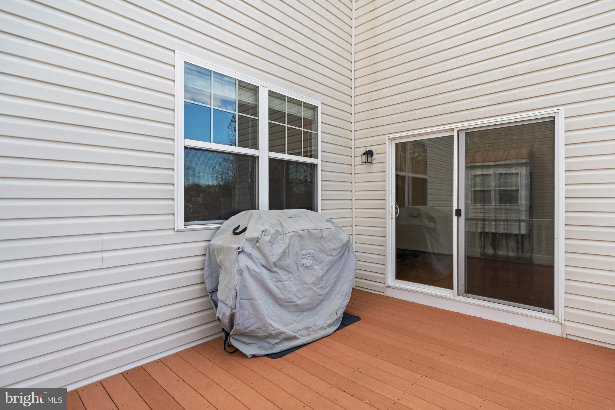 OAK TREE LANDING - Residential