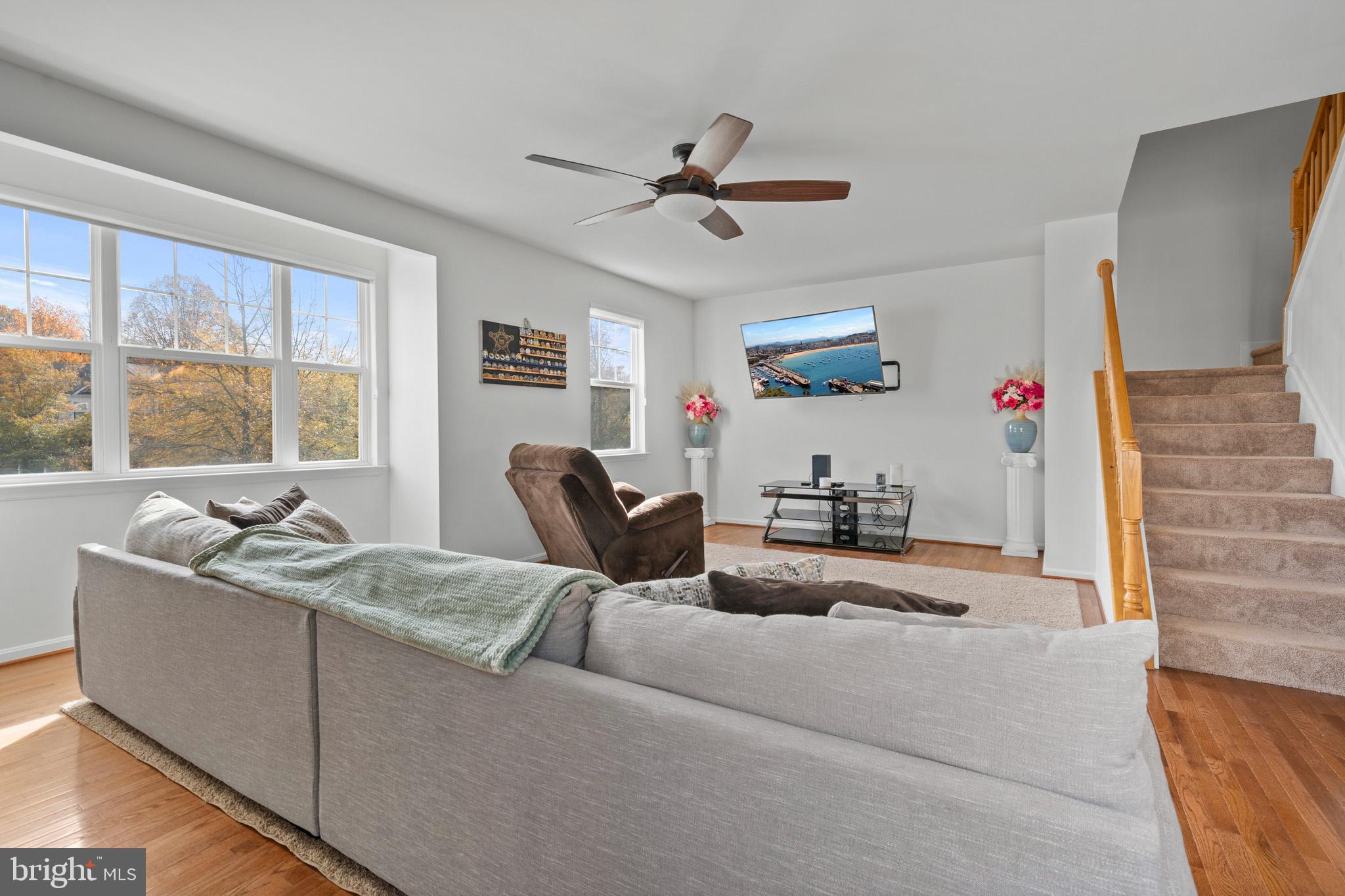 OAK TREE LANDING - Residential