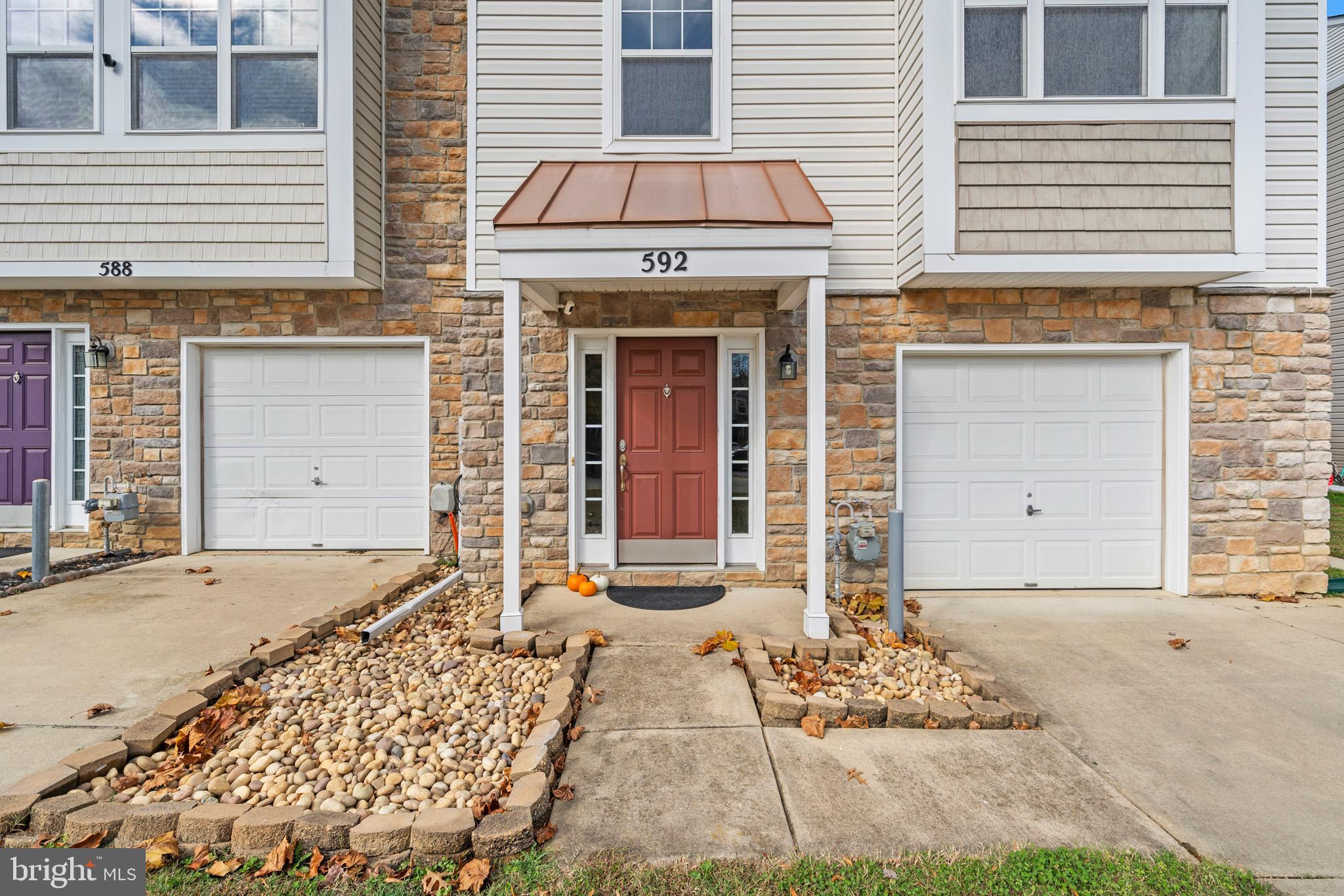 OAK TREE LANDING - Residential