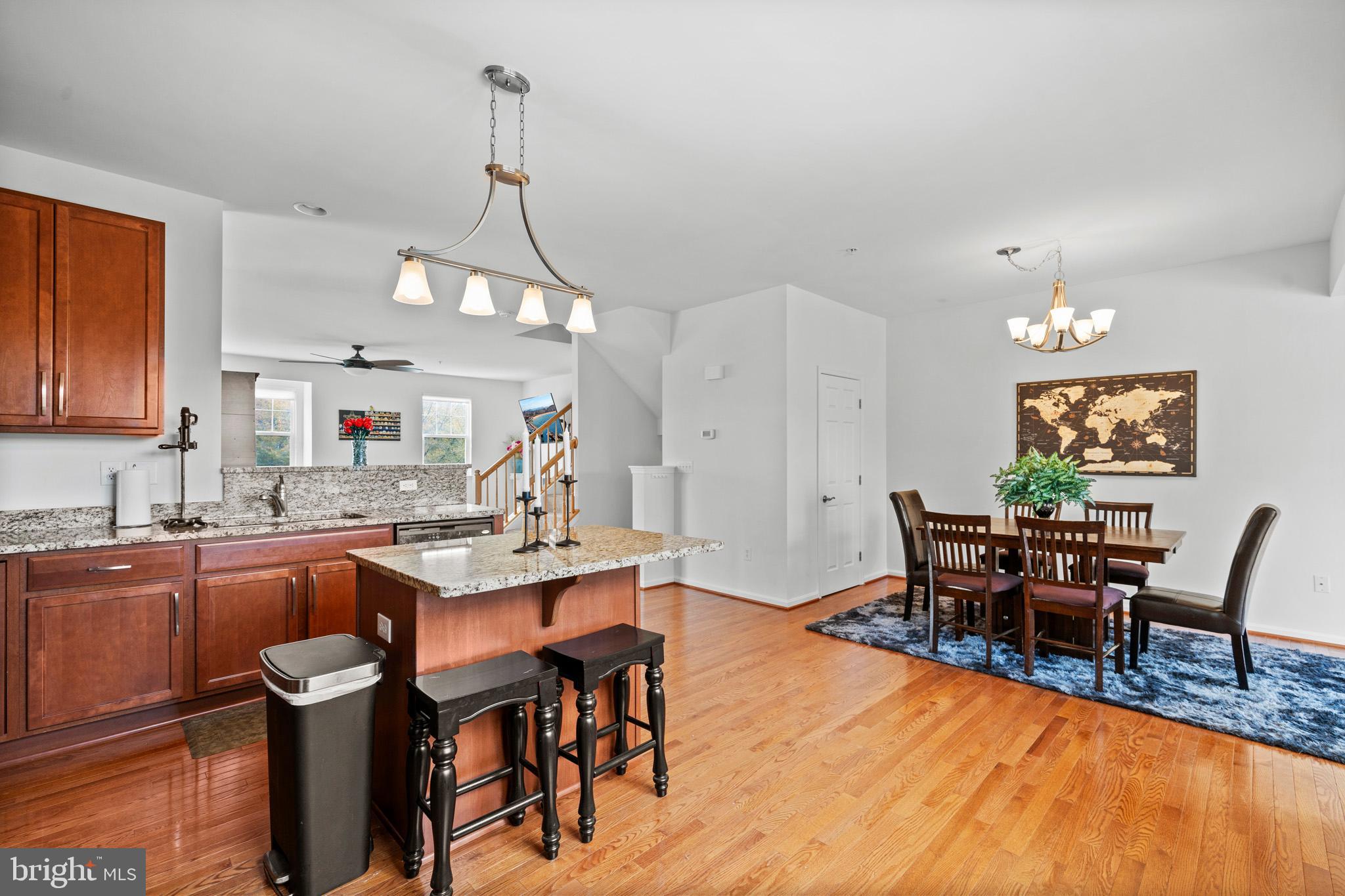 OAK TREE LANDING - Residential