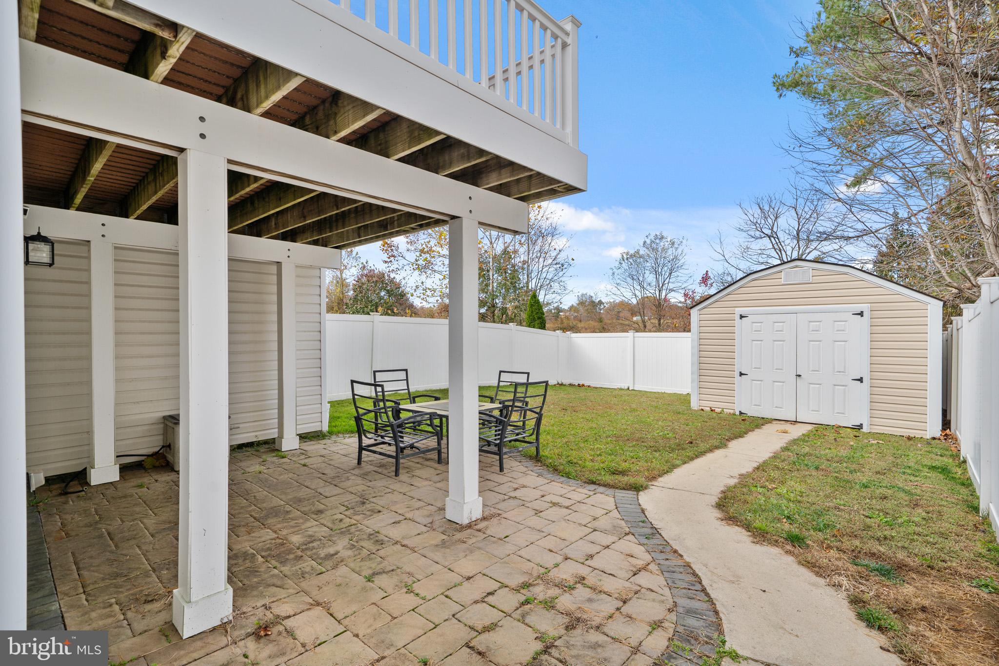 OAK TREE LANDING - Residential