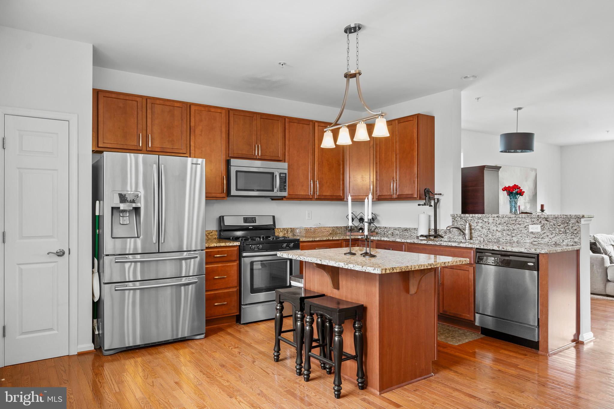 OAK TREE LANDING - Residential