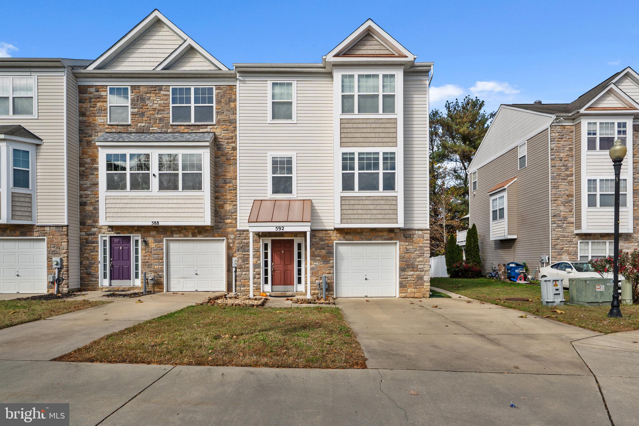 OAK TREE LANDING - Residential