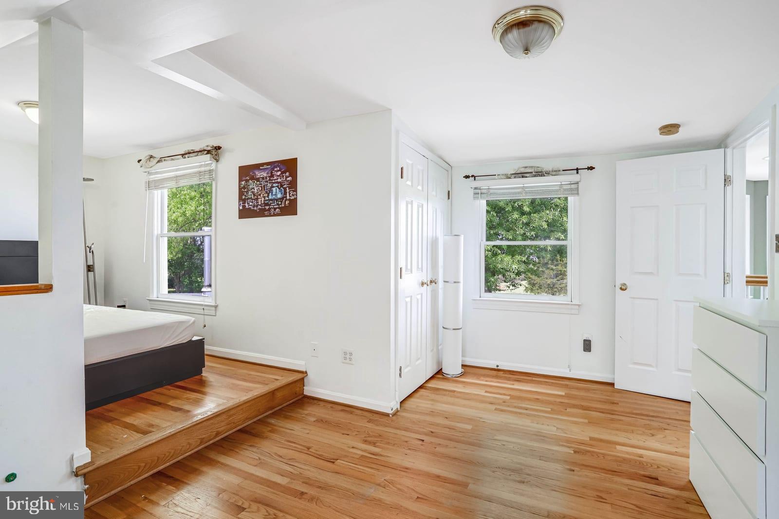 NORTH POTOMAC - Residential
