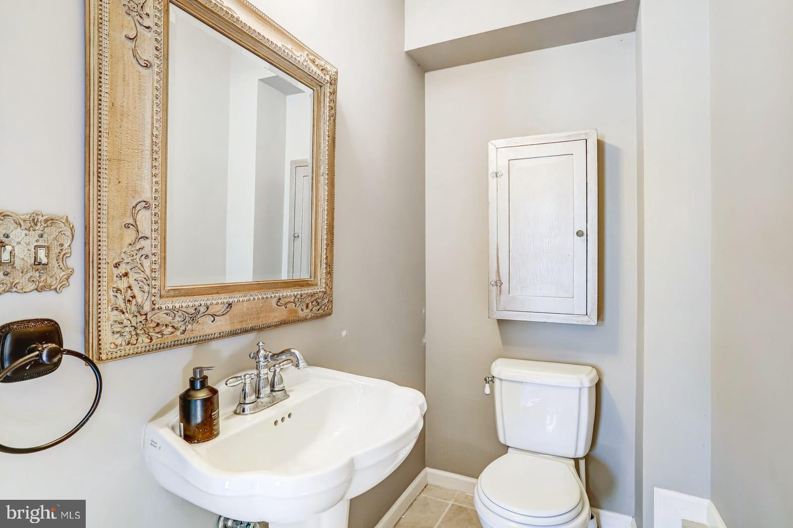 NORTH POTOMAC - Residential