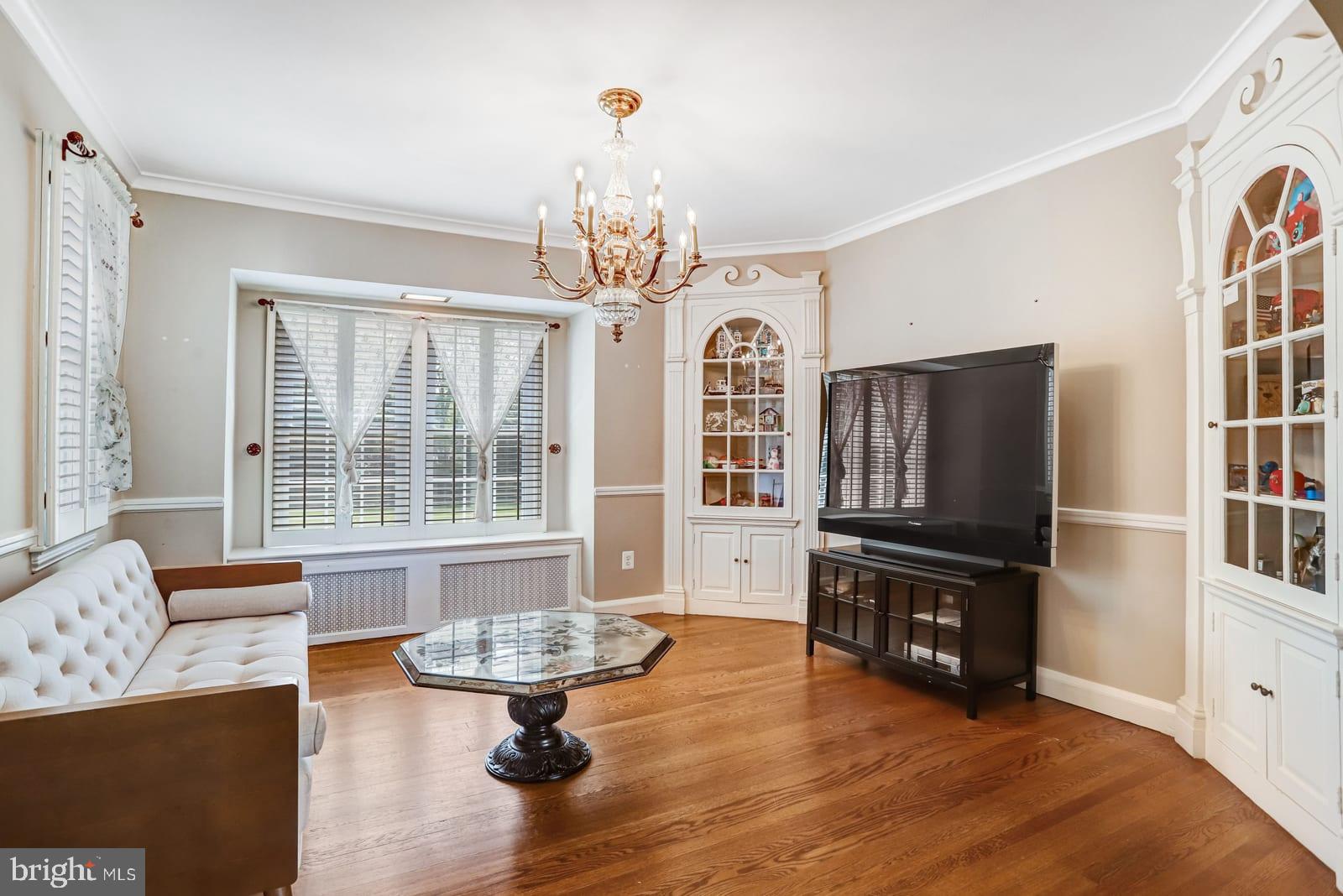 NORTH POTOMAC - Residential