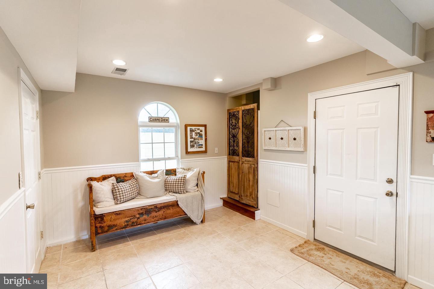 NORTH POTOMAC - Residential