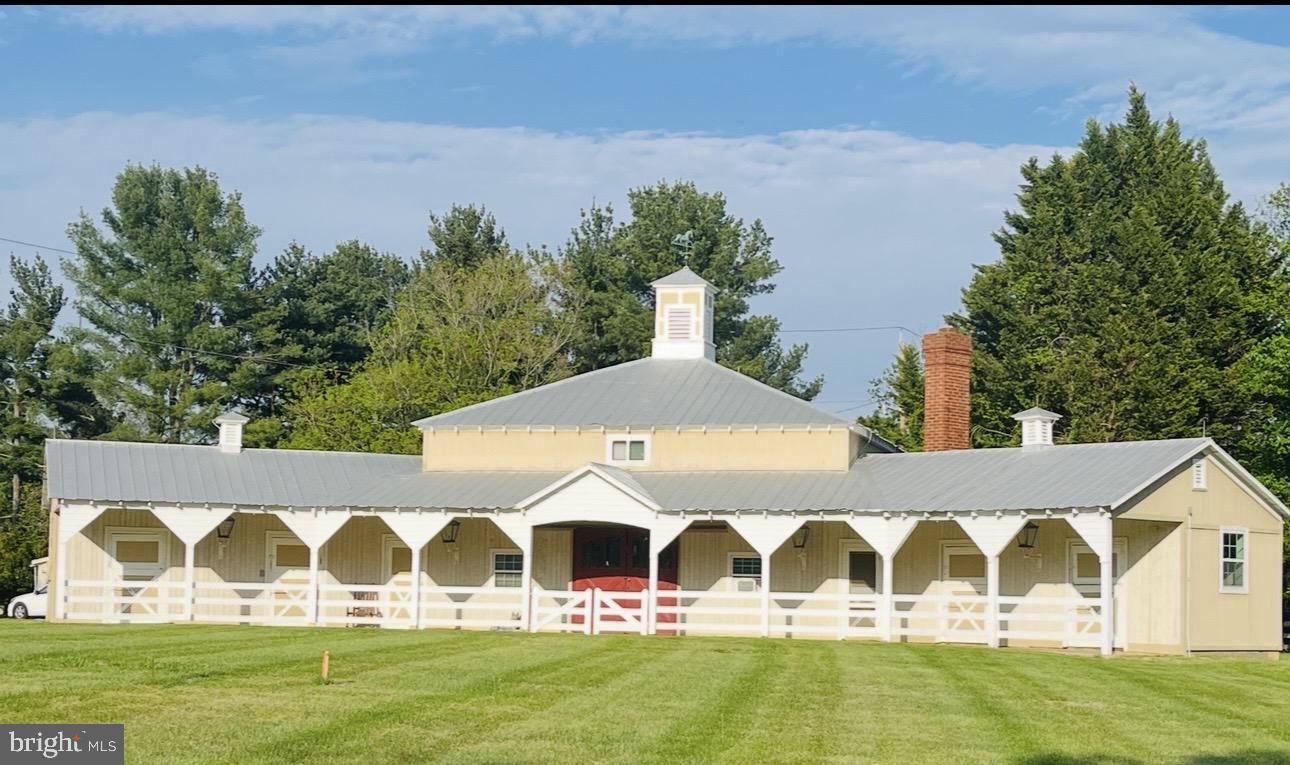 NORTH POTOMAC - Residential