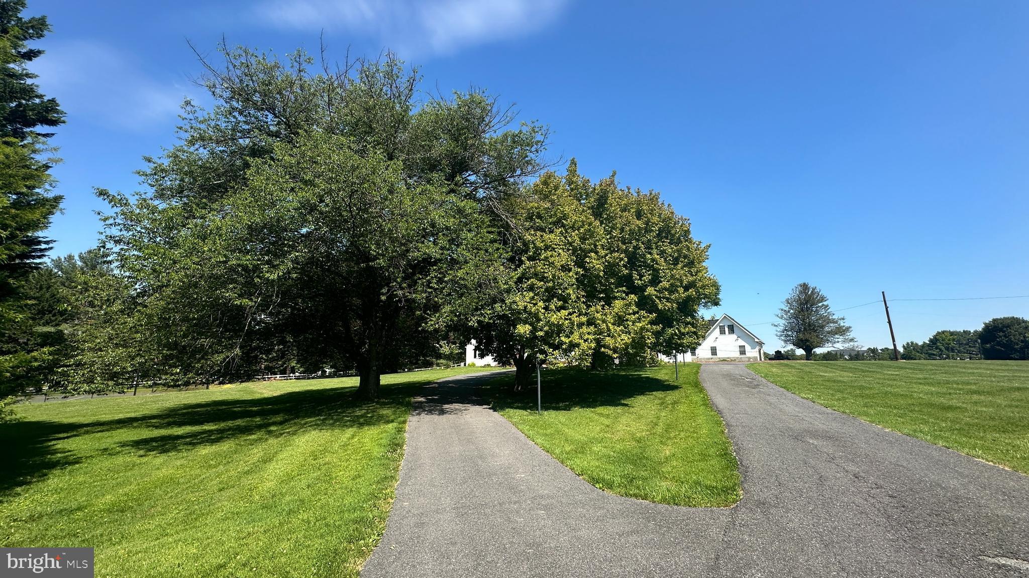 NORTH POTOMAC - Residential