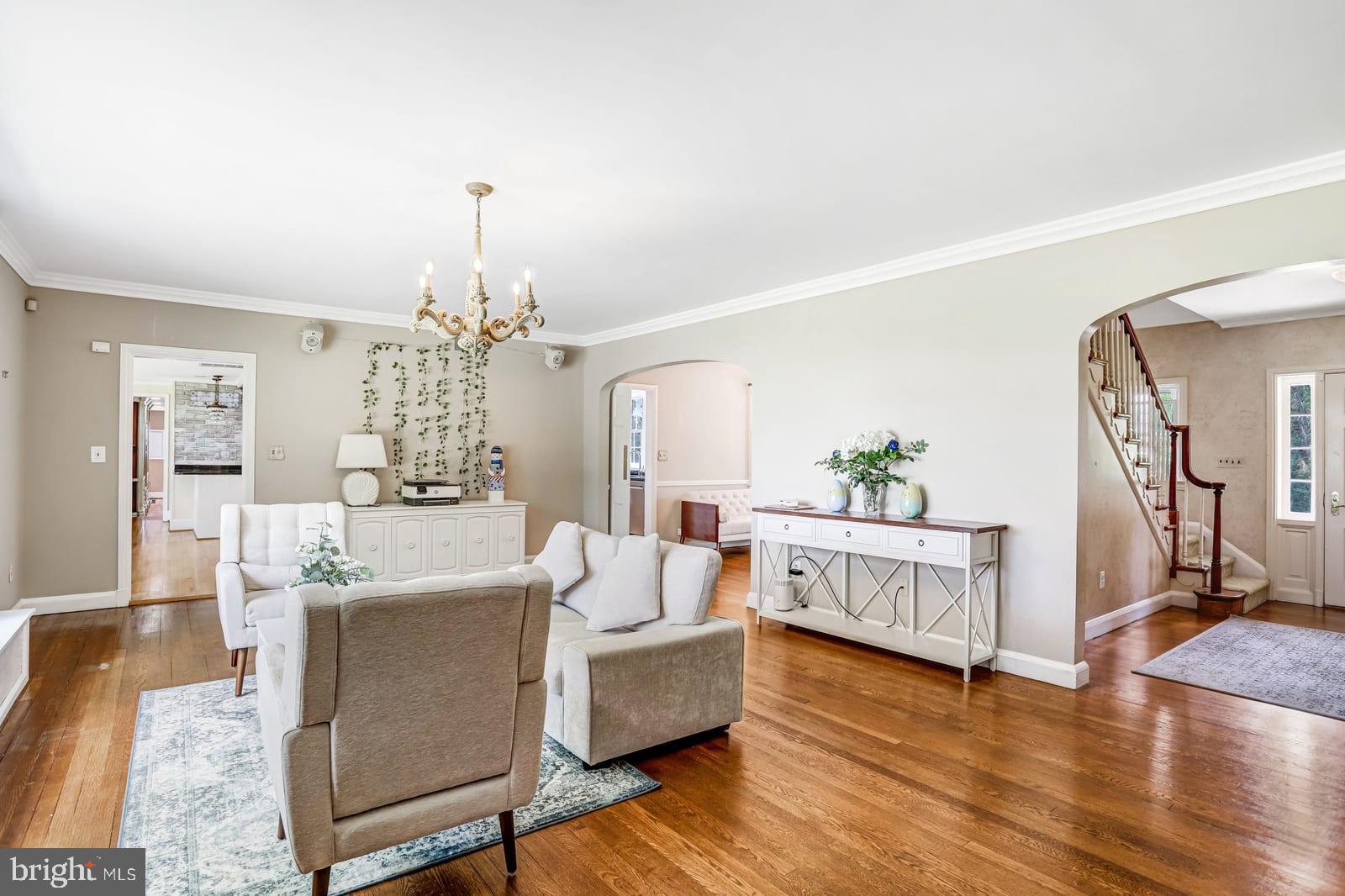 NORTH POTOMAC - Residential