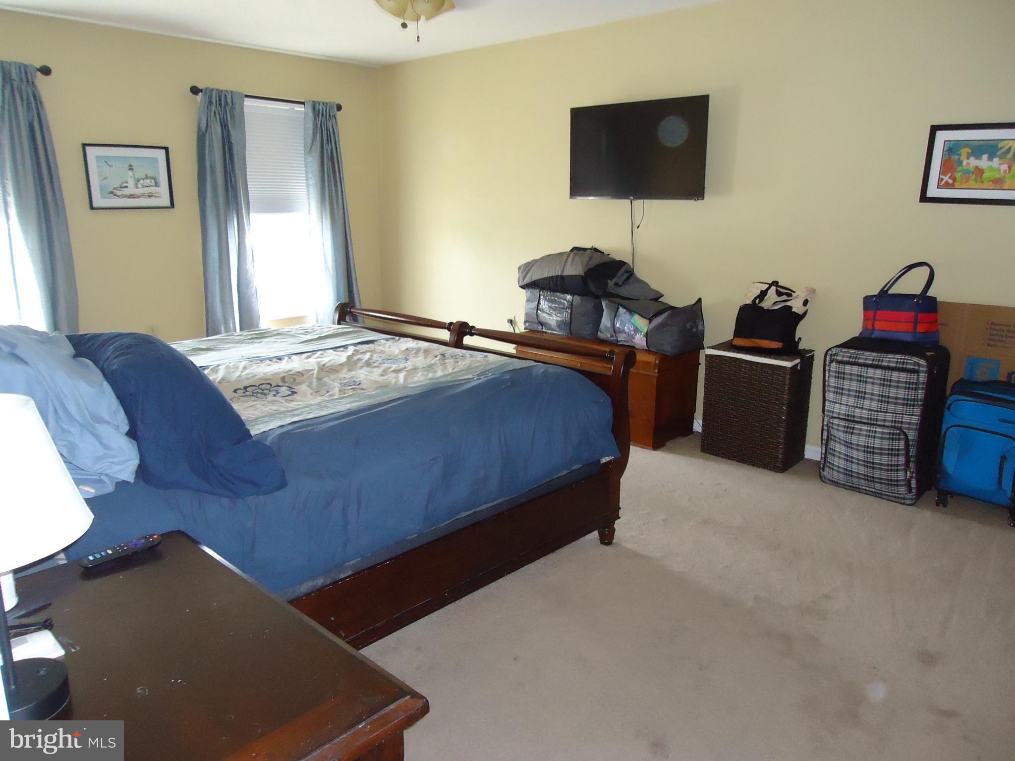 CARRIAGE PARK II - Residential