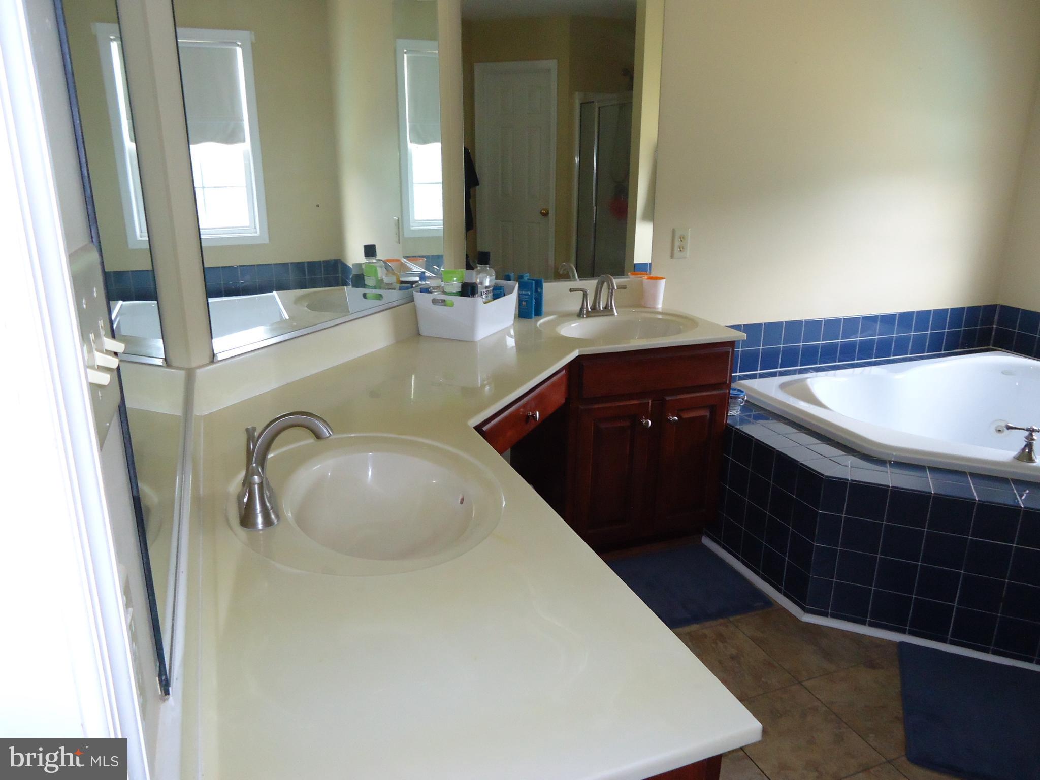 CARRIAGE PARK II - Residential