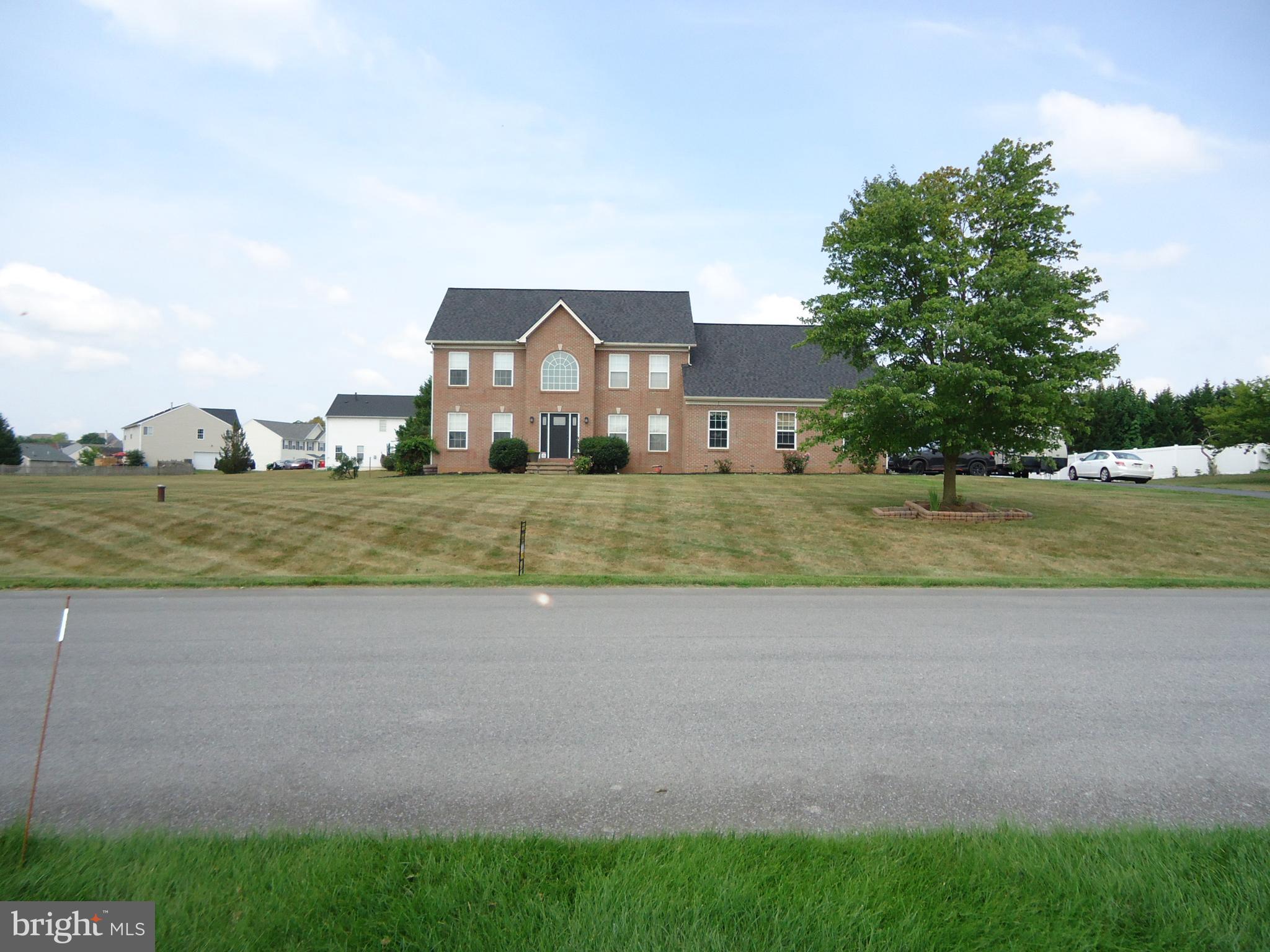 CARRIAGE PARK II - Residential