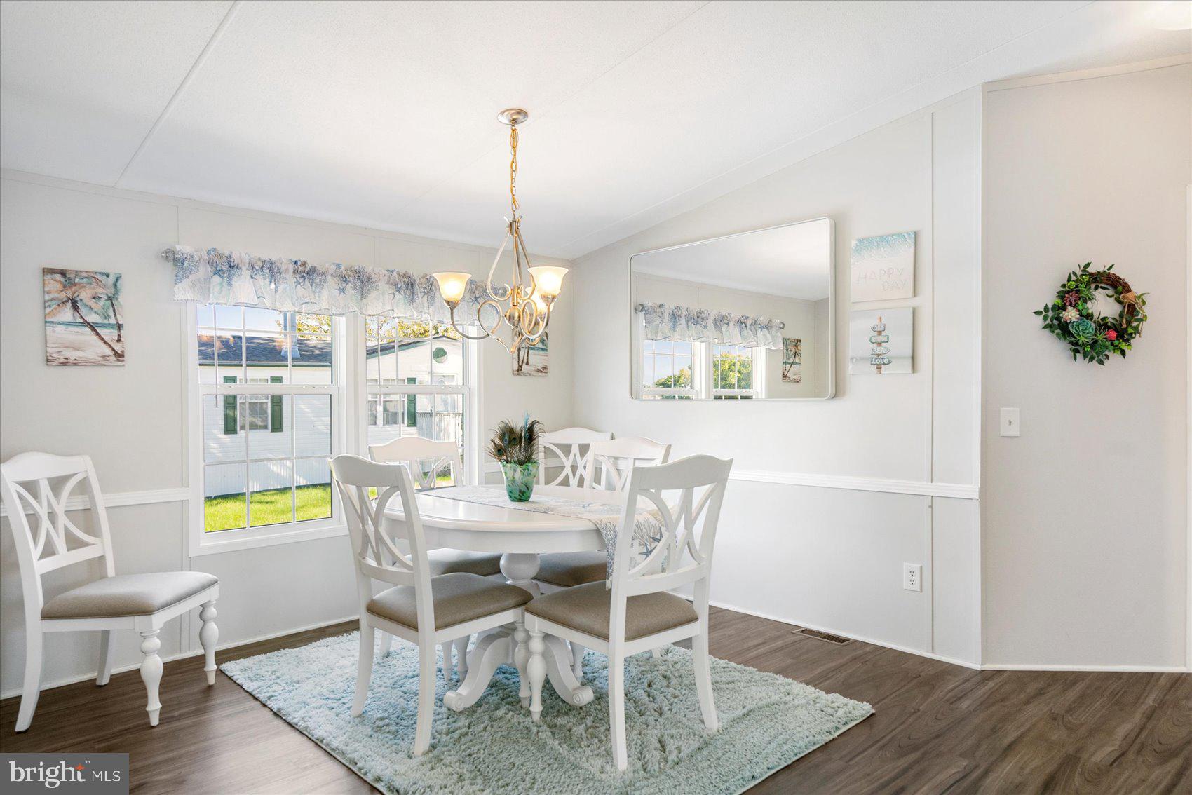 BAYWOOD MOBILE HOME PARK - Residential