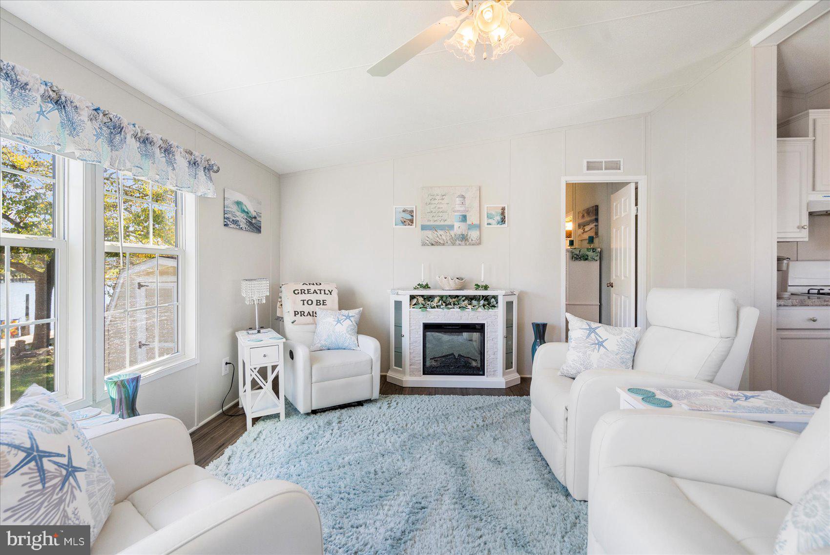 BAYWOOD MOBILE HOME PARK - Residential