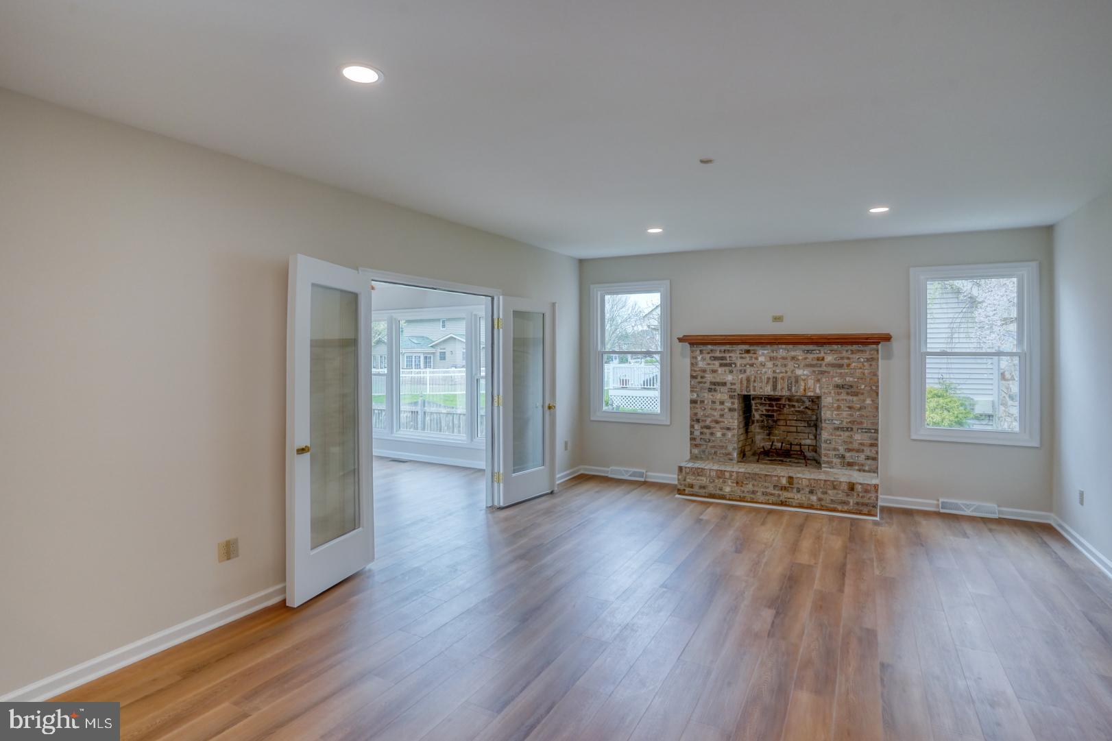 THE MEADOWS - Residential