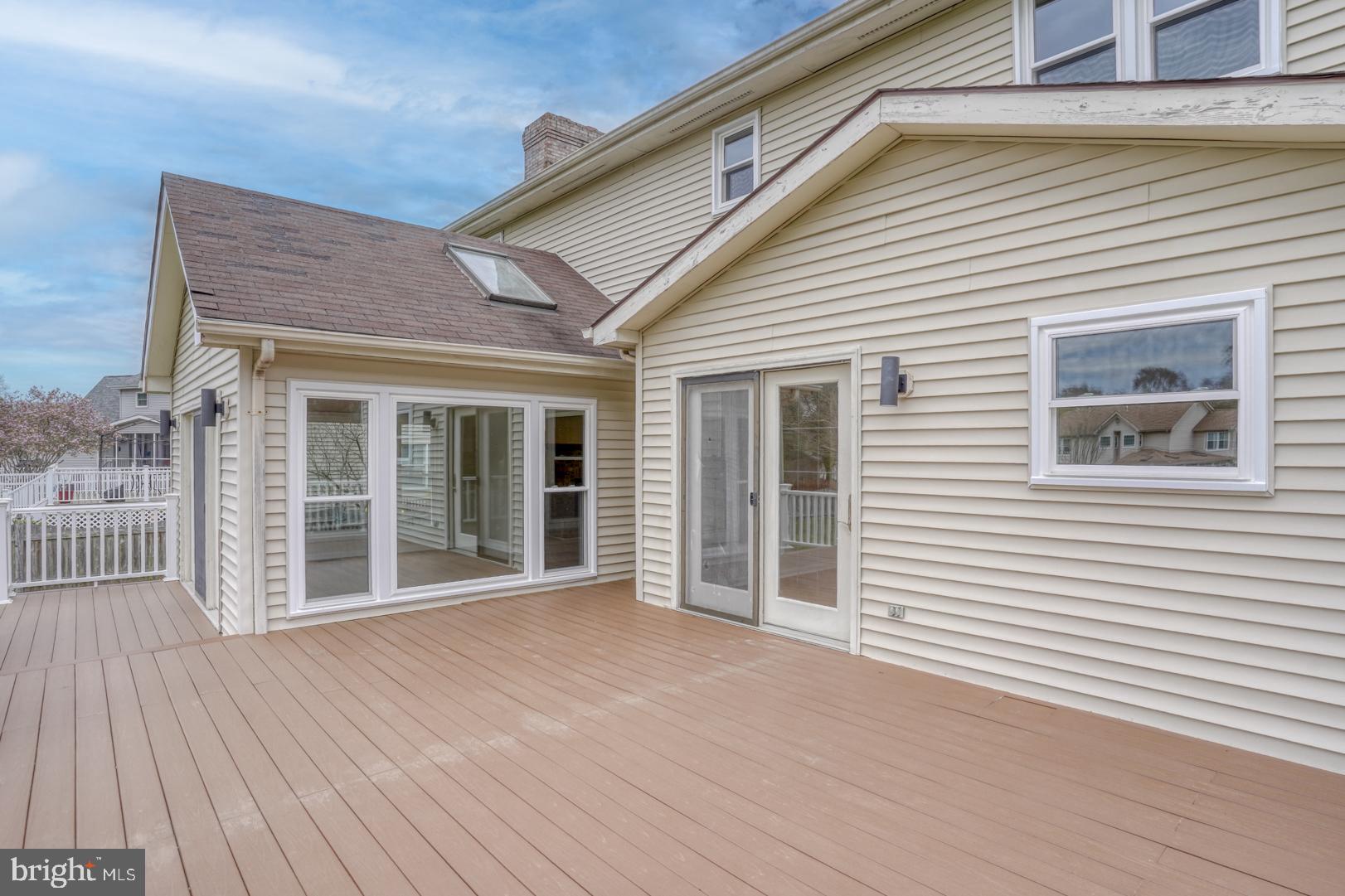 THE MEADOWS - Residential