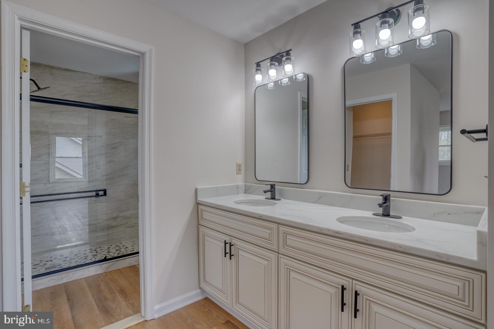 THE MEADOWS - Residential