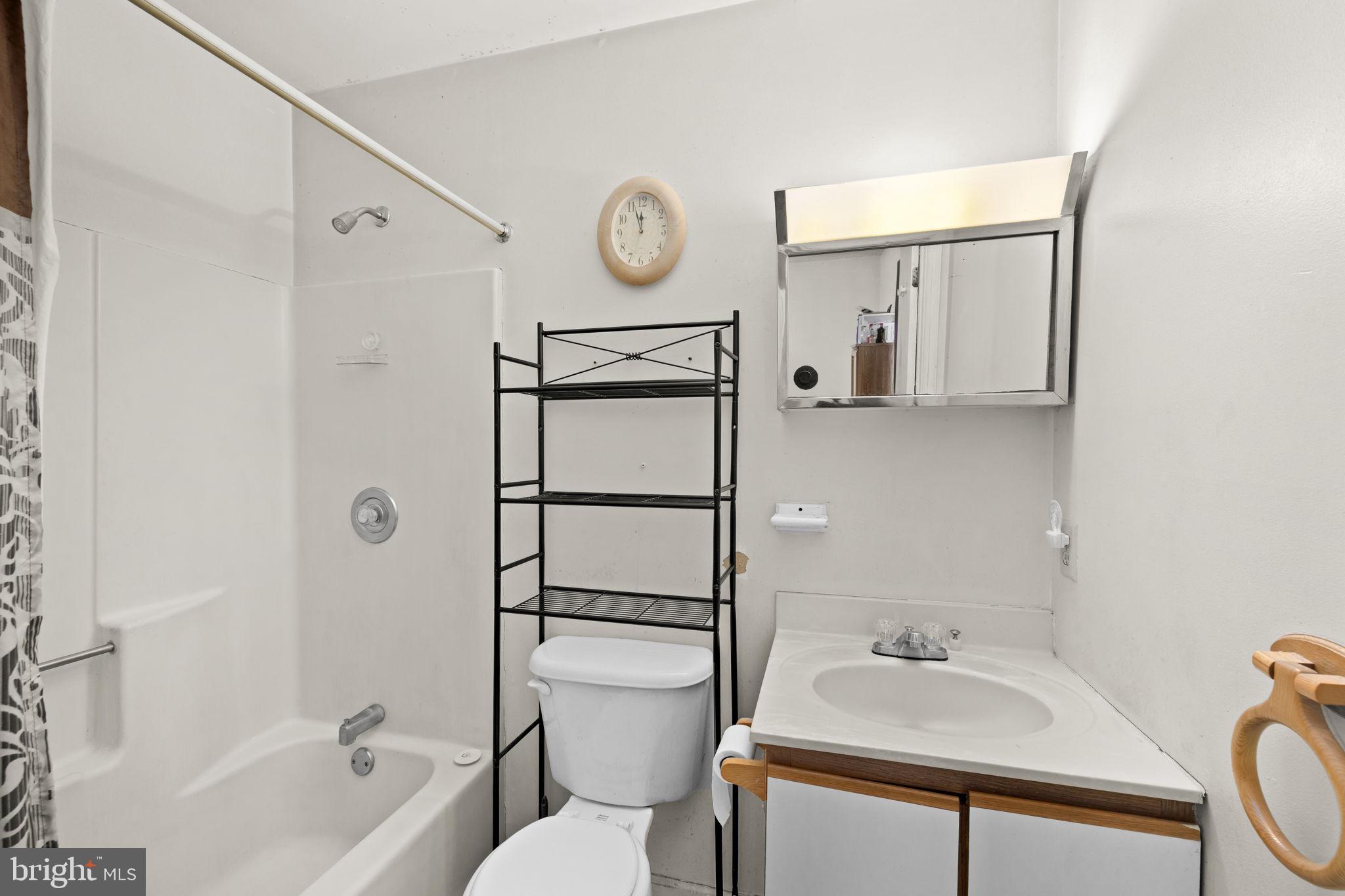 PLACID BAY ESTATES - Residential