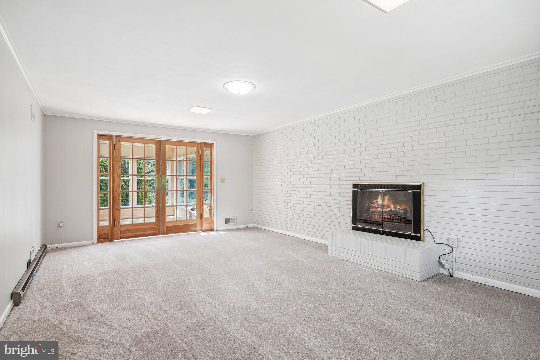 STERLING - Residential