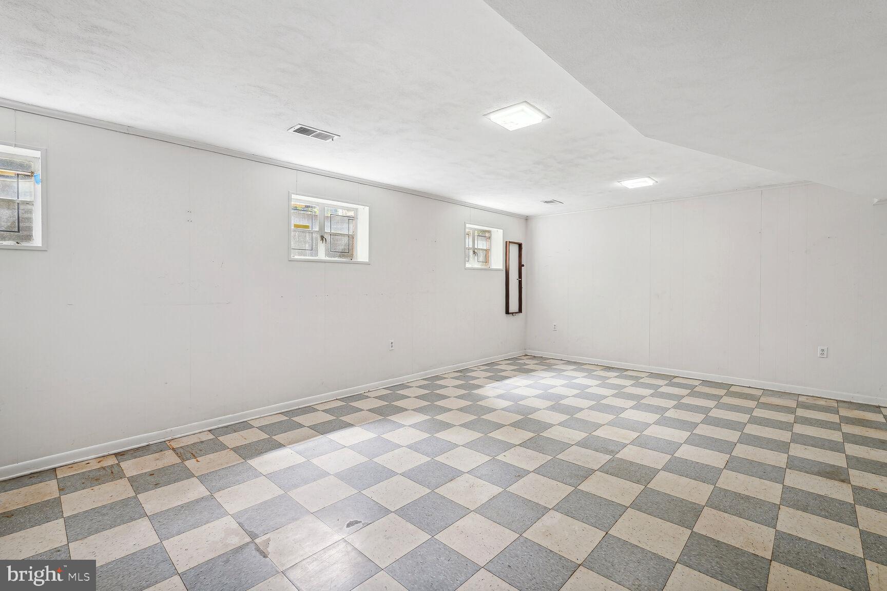 STERLING - Residential