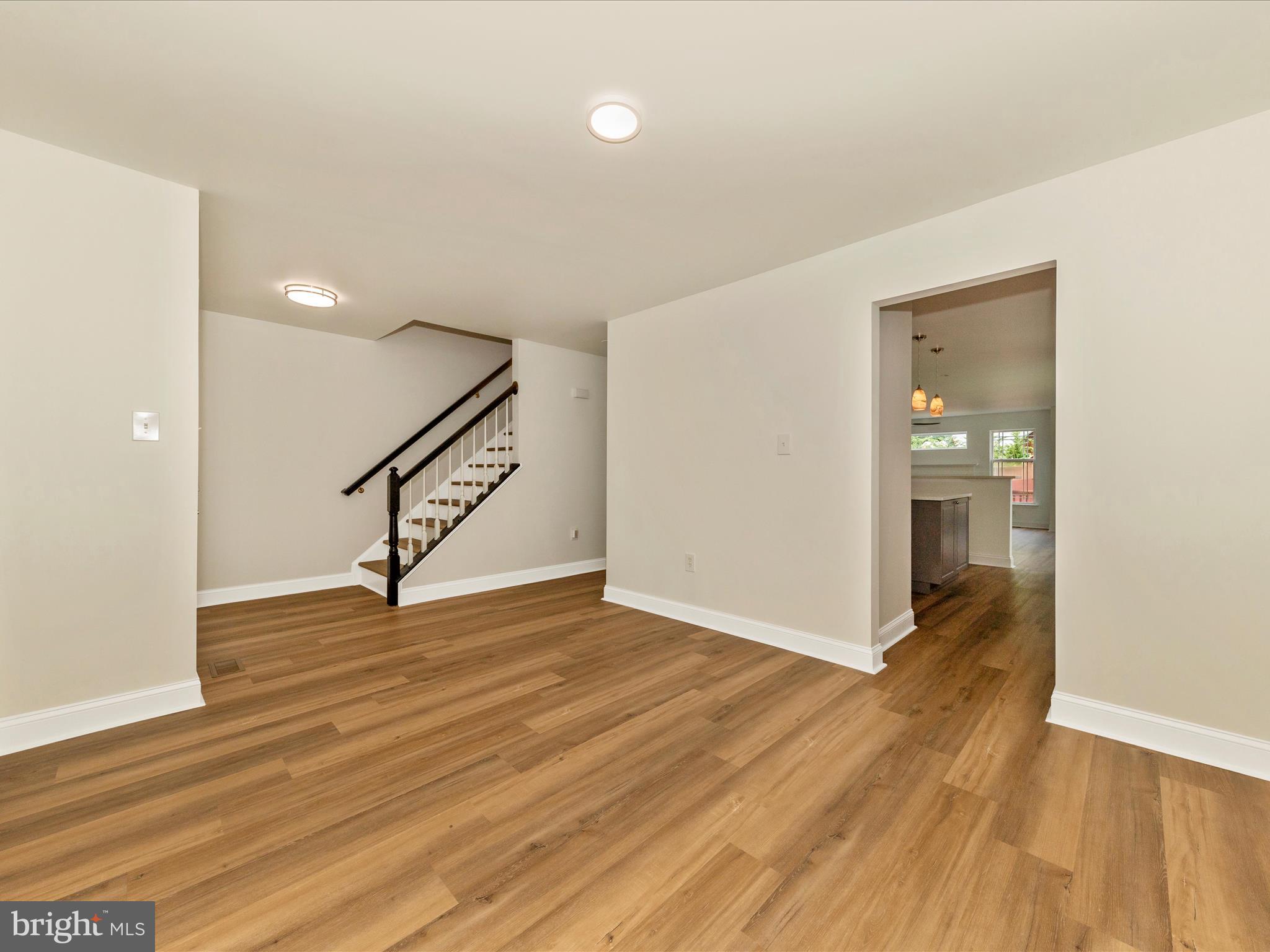 EMORY WOODS - Residential